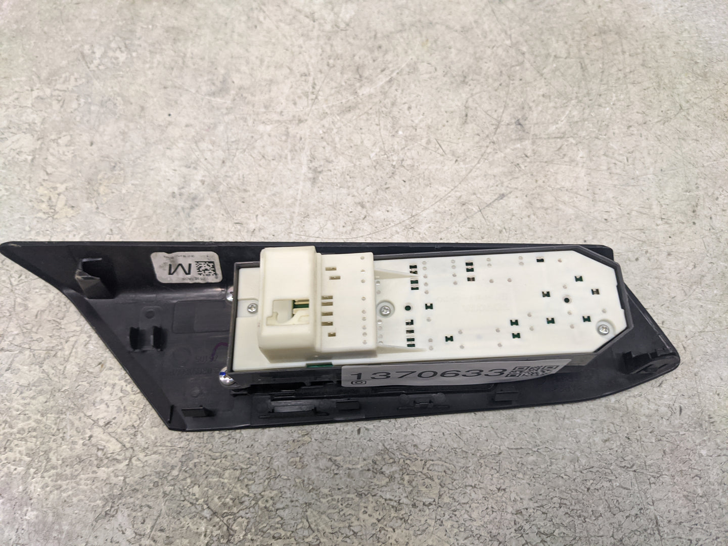2013-2018 Toyota Rav4 Master Power Window Switch Replacement Driver Side Left P/N:76107A05 Fits OEM Used Auto Parts - Oemuse