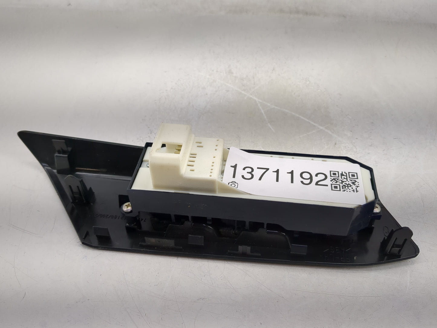 2013-2018 Toyota Rav4 Master Power Window Switch Replacement Driver Side Left P/N:74232-42180 Fits OEM Used Auto Parts - Oem
