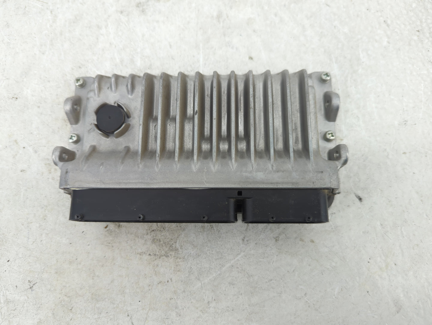 2016-2018 Toyota Rav4 PCM Engine Control Computer ECU ECM PCU OEM P/N:89661-42V93 Fits Fits 2016 2017 2018 OEM Used Auto Par