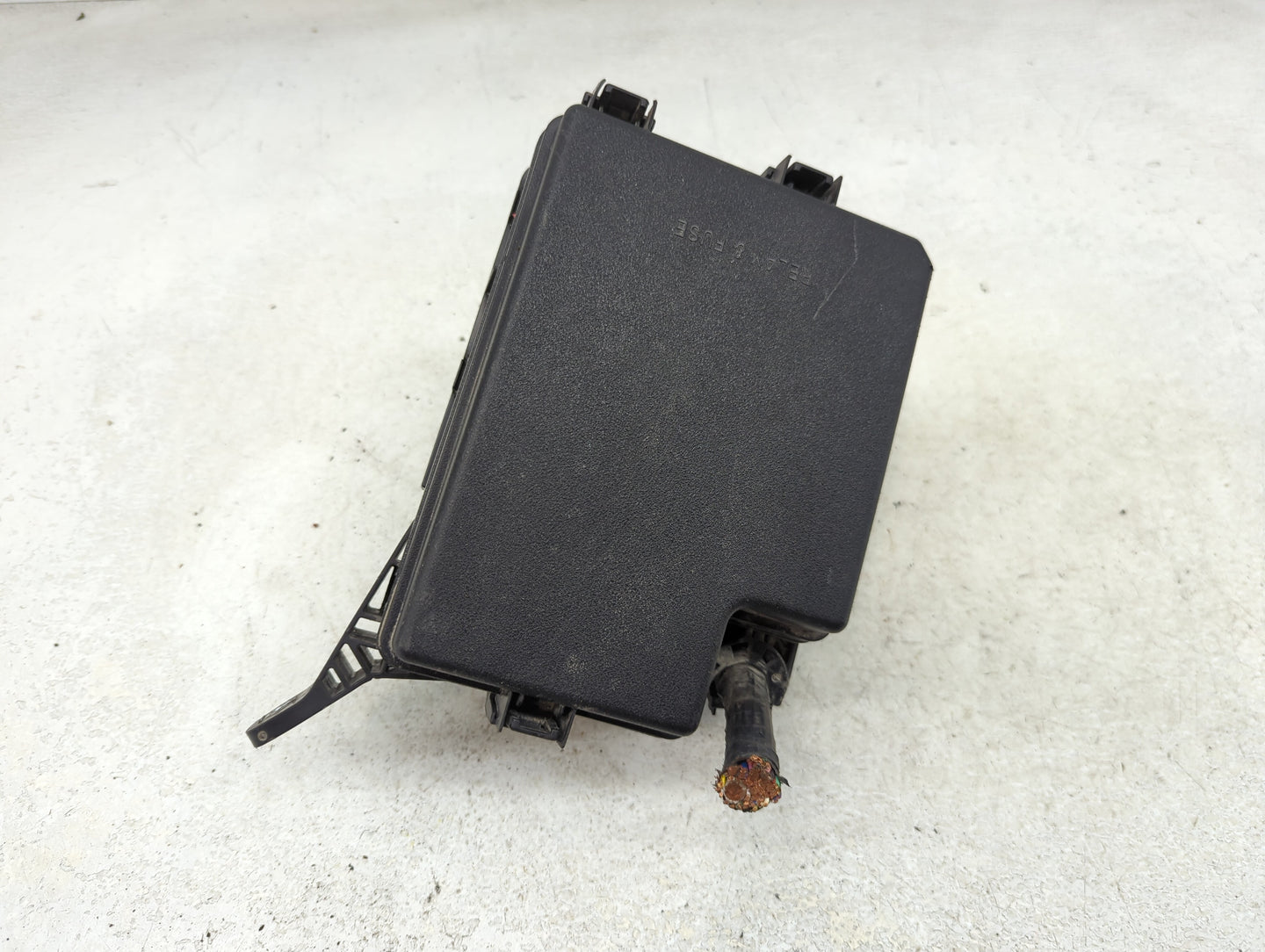 2016-2018 Toyota Rav4 Fusebox Fuse Box Panel Relay Module P/N:82662-0R191 Fits Fits 2016 2017 2018 OEM Used Auto Parts - Oem