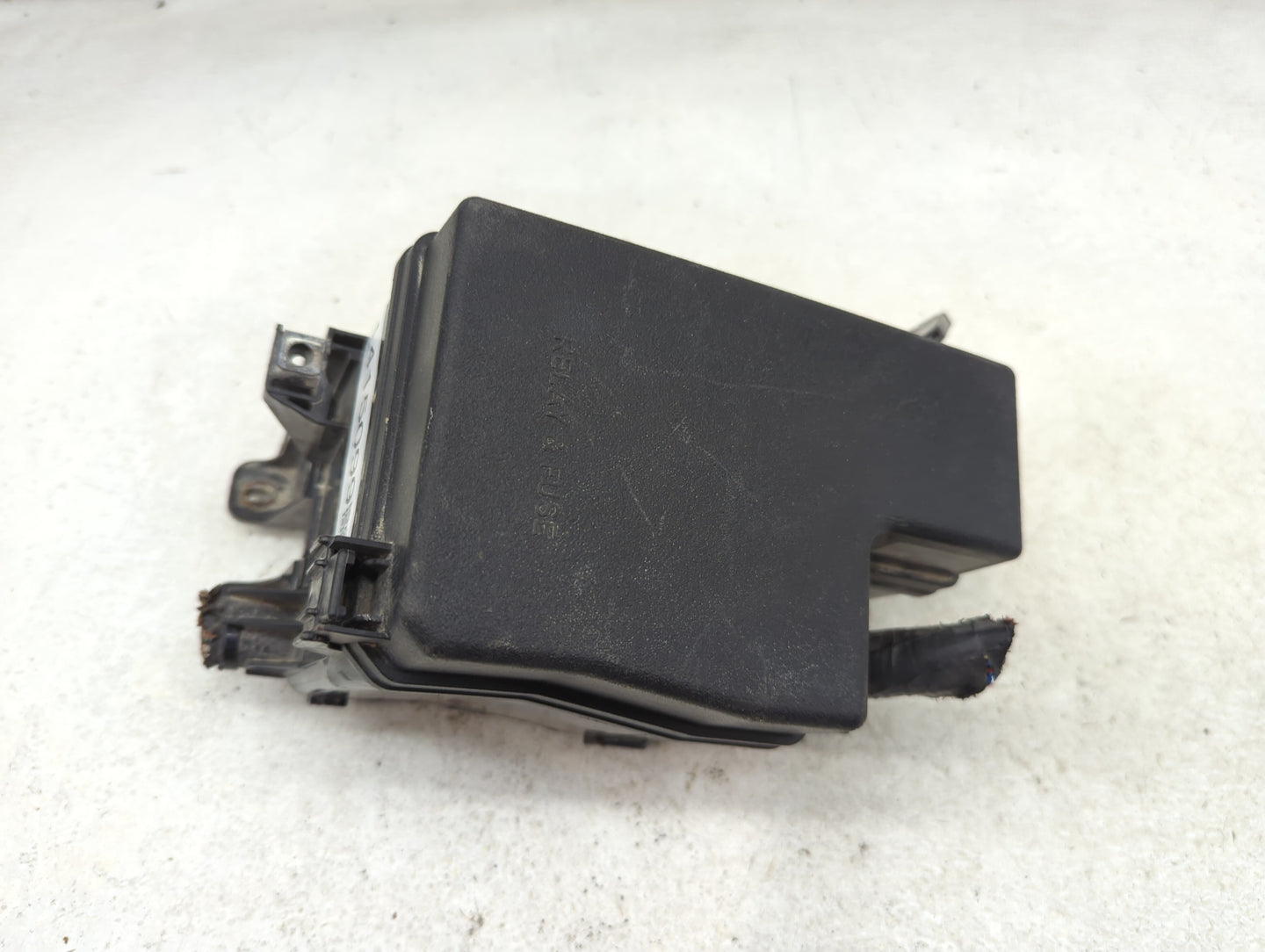 2013-2018 Toyota Rav4 Fusebox Fuse Box Panel Relay Module P/N:82662-0R160 Fits Fits 2013 2014 2015 2016 2017 2018 2019 2020 