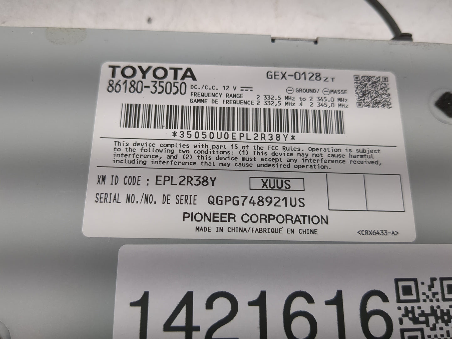 2016-2018 Toyota Rav4 Radio AM FM Cd Player Receiver Replacement P/N:86180-35050 Fits Fits 2016 2017 2018 OEM Used Auto Part