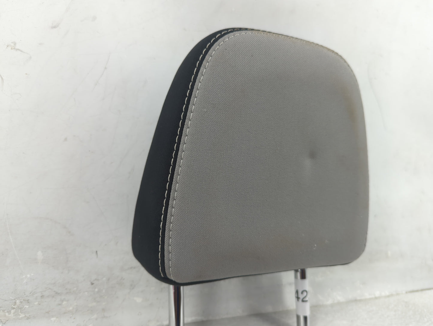 2018 Toyota Rav4 Headrest Head Rest Rear Seat Fits OEM Used Auto Parts - Oemusedautoparts1.com
