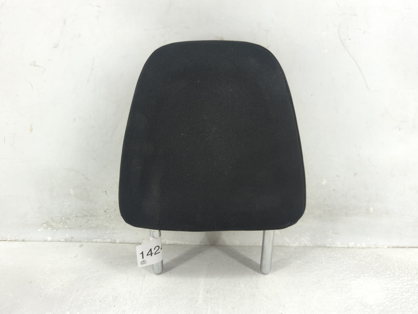 2018 Toyota Rav4 Headrest Head Rest Rear Seat Fits OEM Used Auto Parts - Oemusedautoparts1.com