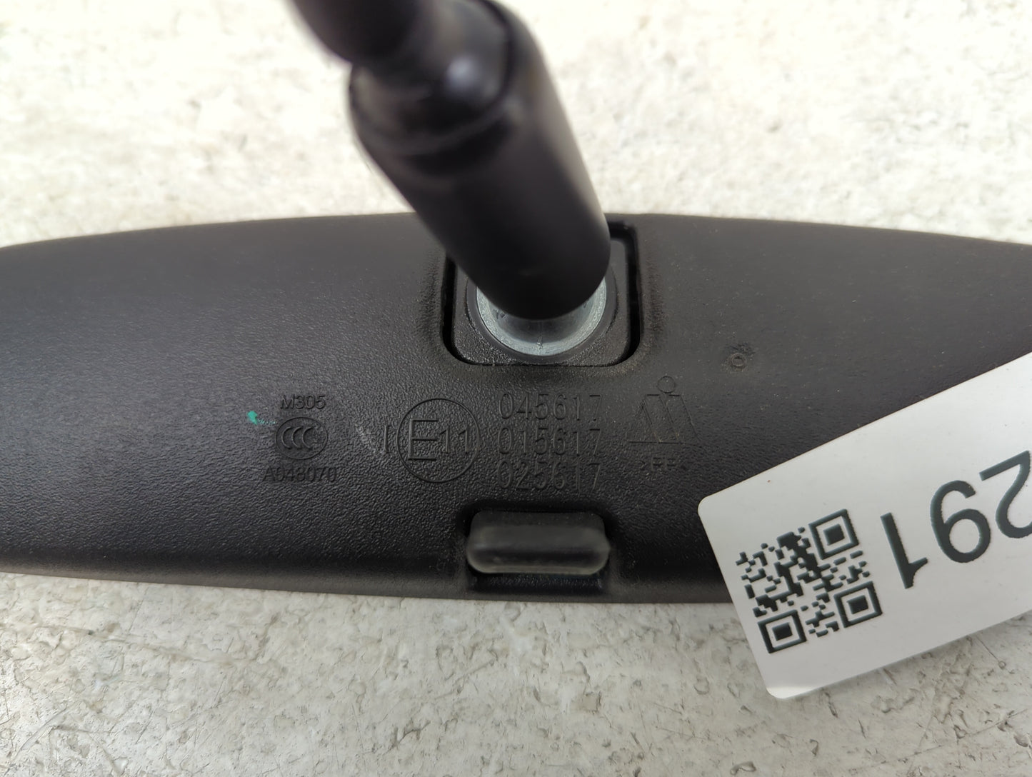 2016-2022 Toyota Rav4 Interior Rear View Mirror Replacement OEM P/N:045617 015617 Fits Fits 2016 2017 2018 2019 2020 2021 20