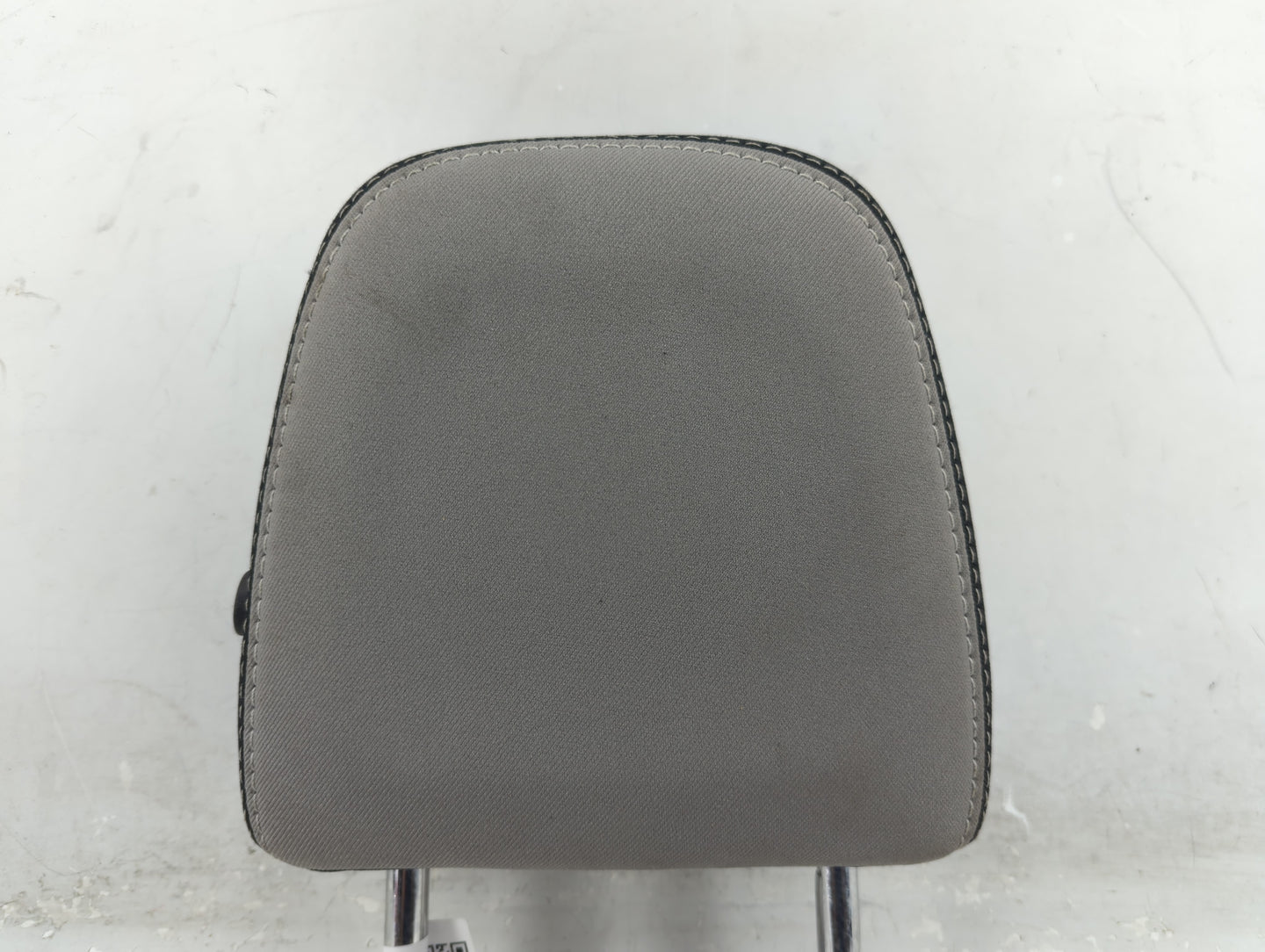 2018 Toyota Rav4 Headrest Head Rest Rear Seat Fits OEM Used Auto Parts - Oemusedautoparts1.com
