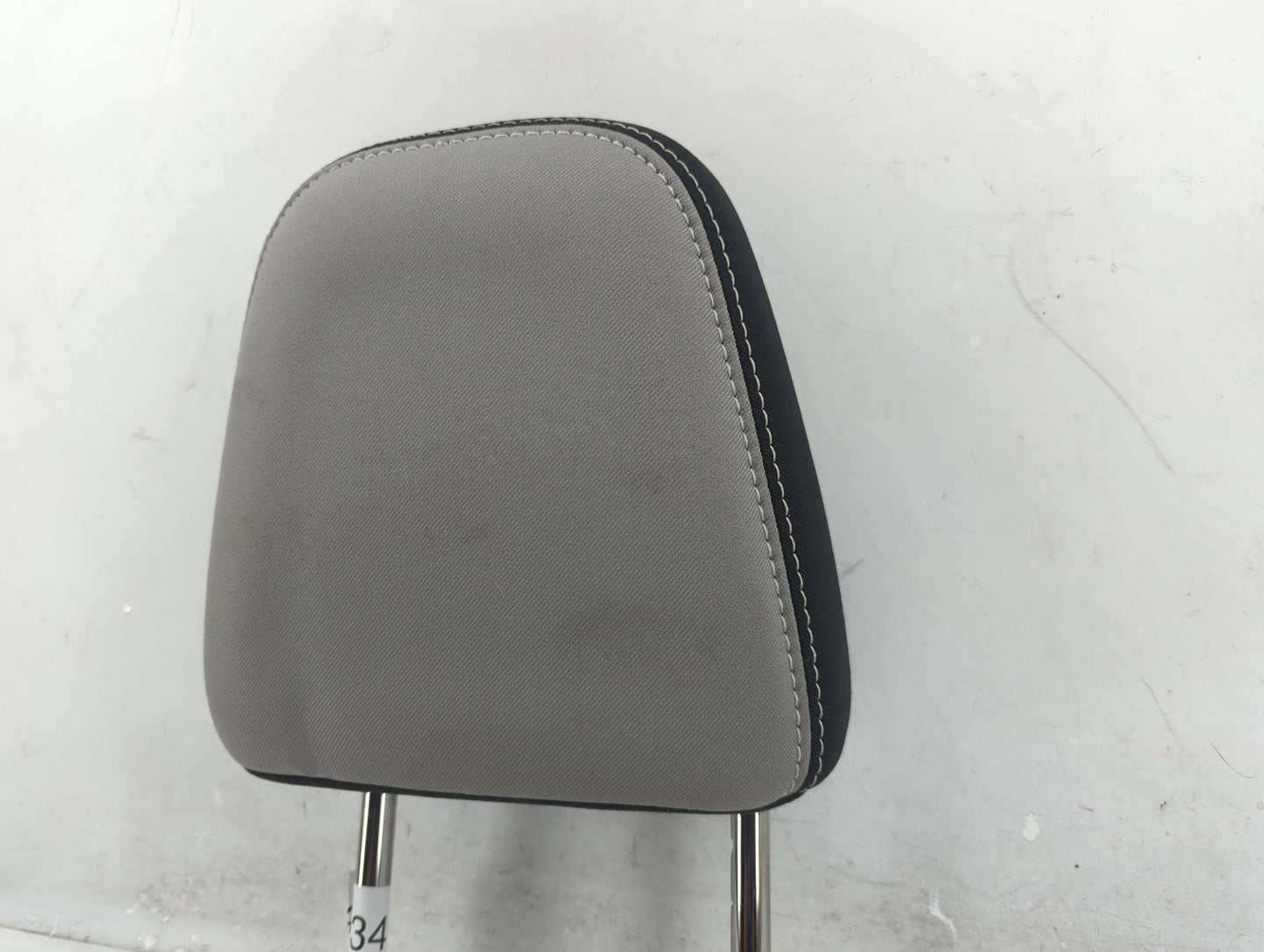 2018 Toyota Rav4 Headrest Head Rest Front Driver Seat Gray - Oemusedautoparts1.com