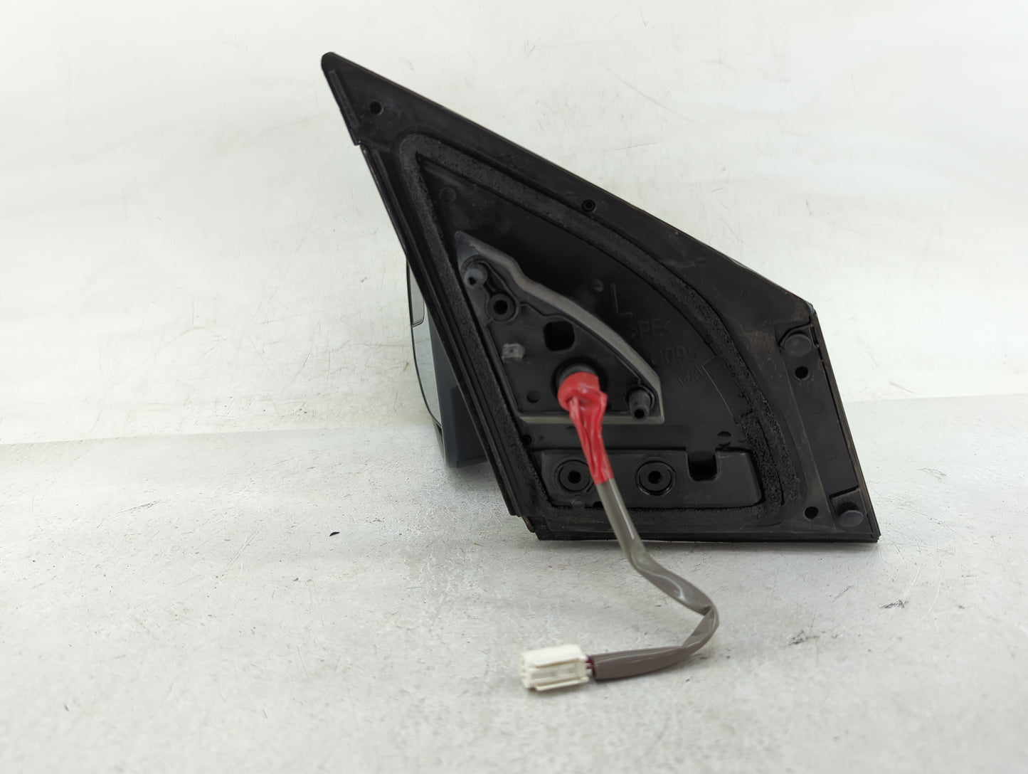 2018 Toyota Rav4 Driver Side View Mirror - Left Door Mirror OEM Used - Oemusedautoparts1.com