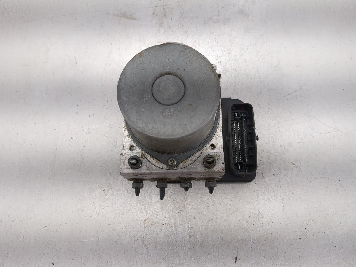 2018 Toyota Rav4 ABS Pump Control Module Replacement P/N:44540-0R070 171064, BR0437, 0014 Fits OEM Used Auto Parts - Oemused