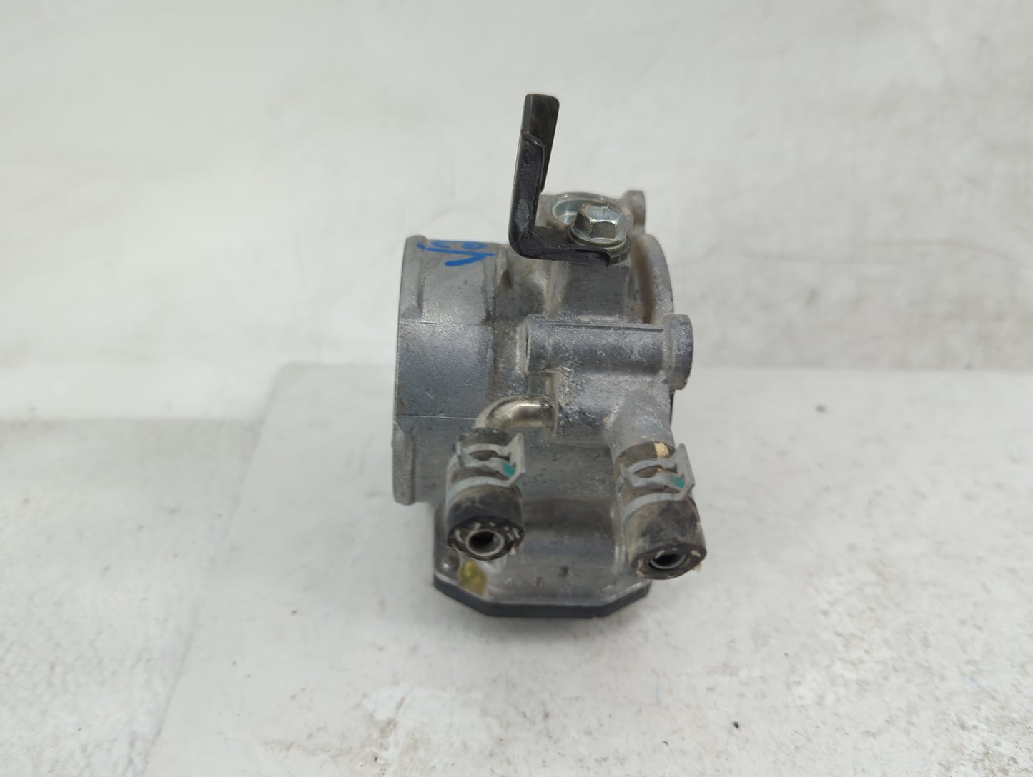 2009-2018 Toyota Rav4 Throttle Body P/N:22030-36010 Fits Fits 2009 2010 2011 2012 2013 2014 2015 2016 2017 2018 2019 OEM Use