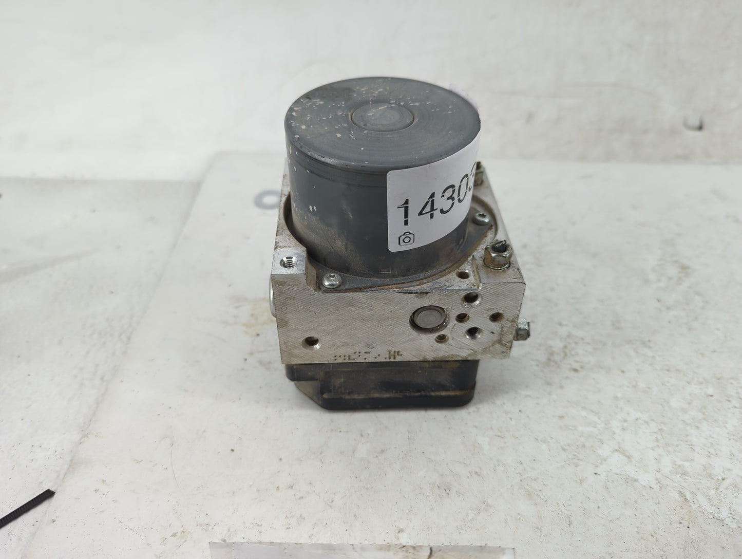 2017-2018 Toyota Rav4 ABS Pump Control Module Replacement Fits Fits 2017 2018 OEM Used Auto Parts - Oemusedautoparts1.com