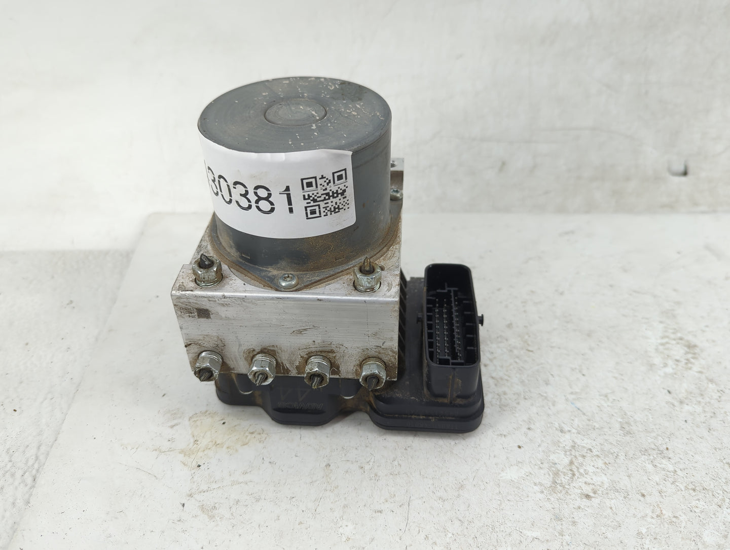 2017-2018 Toyota Rav4 ABS Pump Control Module Replacement Fits Fits 2017 2018 OEM Used Auto Parts - Oemusedautoparts1.com