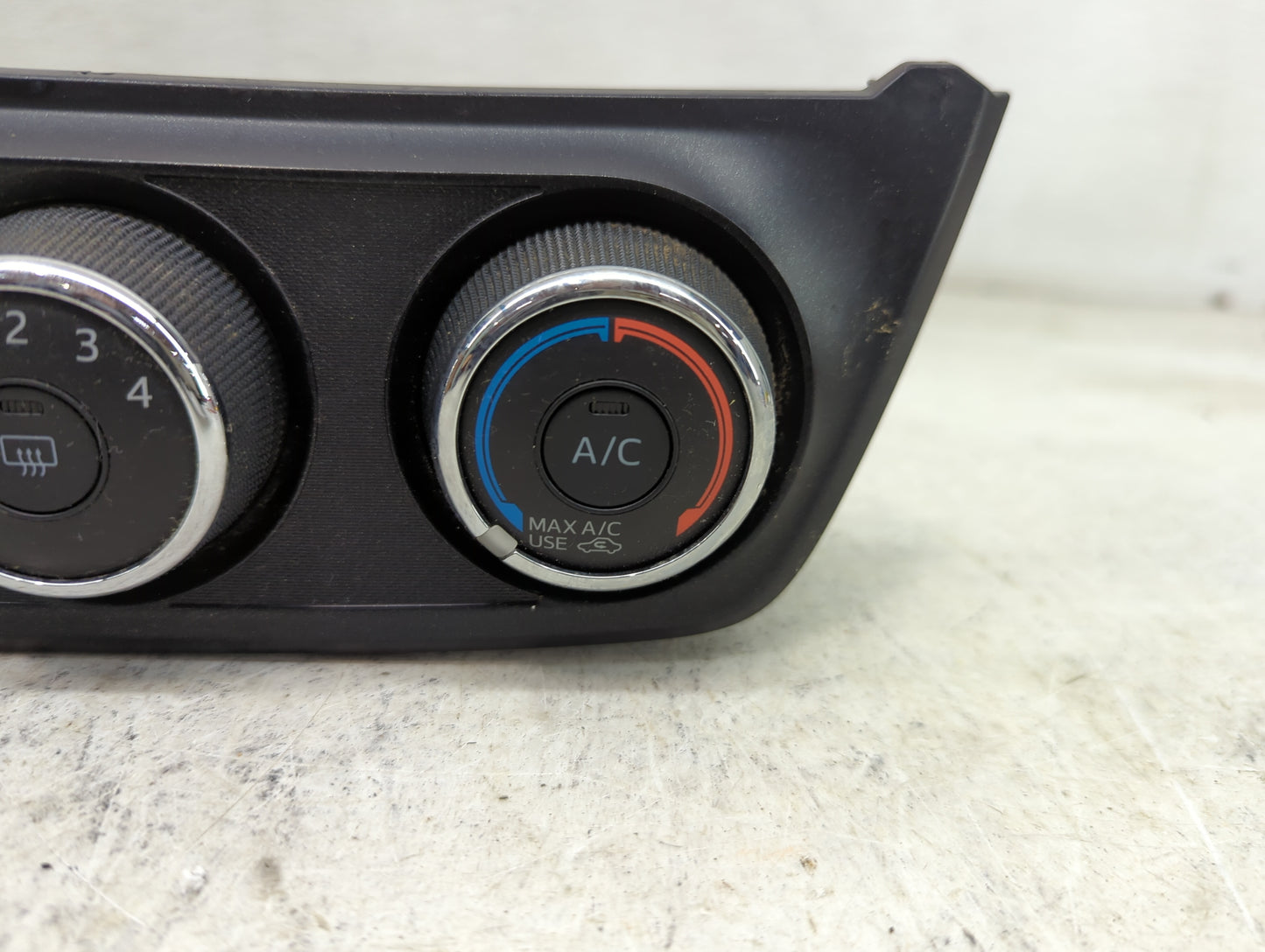 2013-2018 Toyota Rav4 Climate Control Module Temperature AC/Heater Replacement P/N:75F709 Fits OEM Used Auto Parts - Oemused