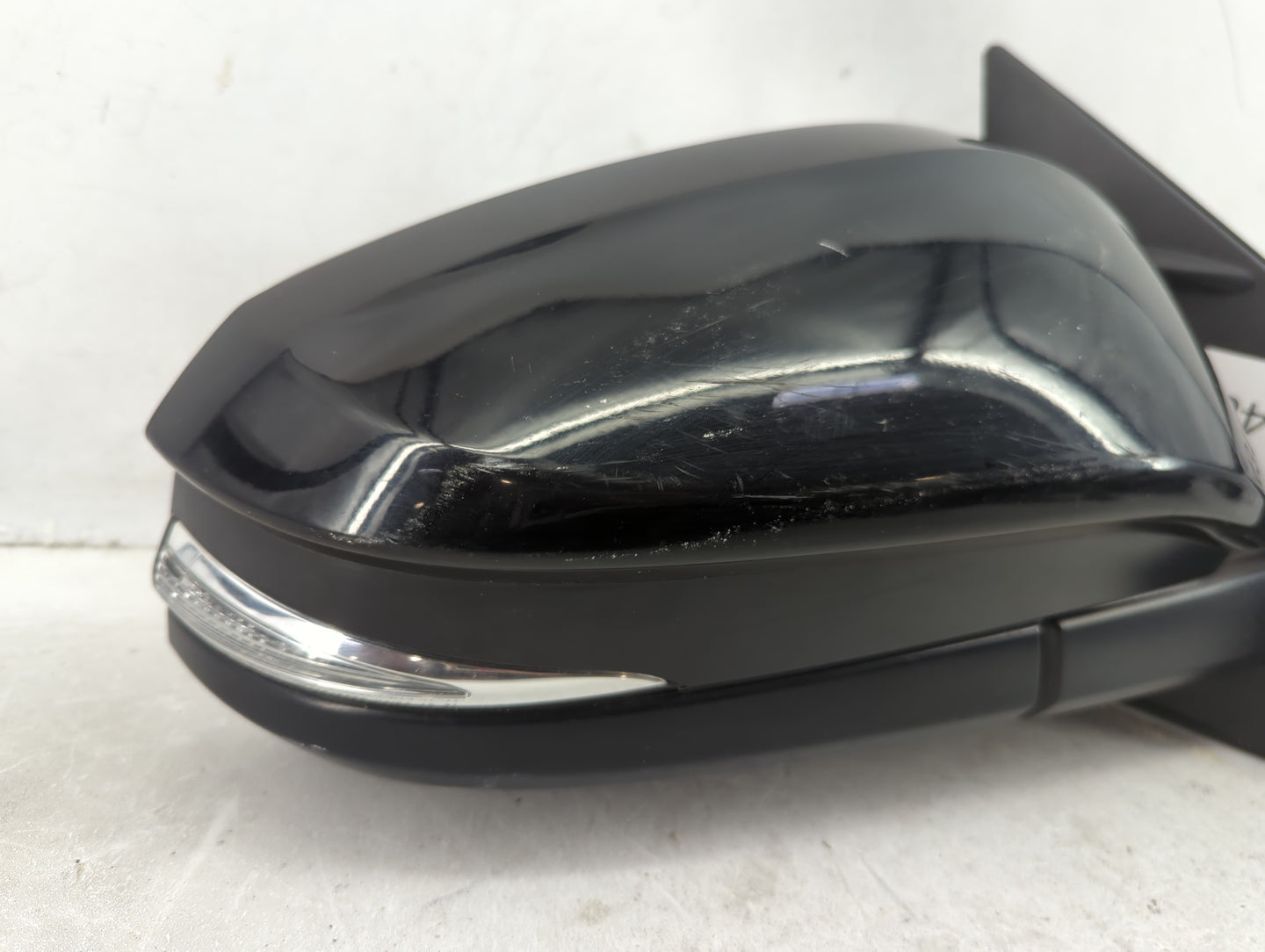 2015-2018 Toyota Rav4 Driver Left Side View Power Door Mirror Black - Oemusedautoparts1.com