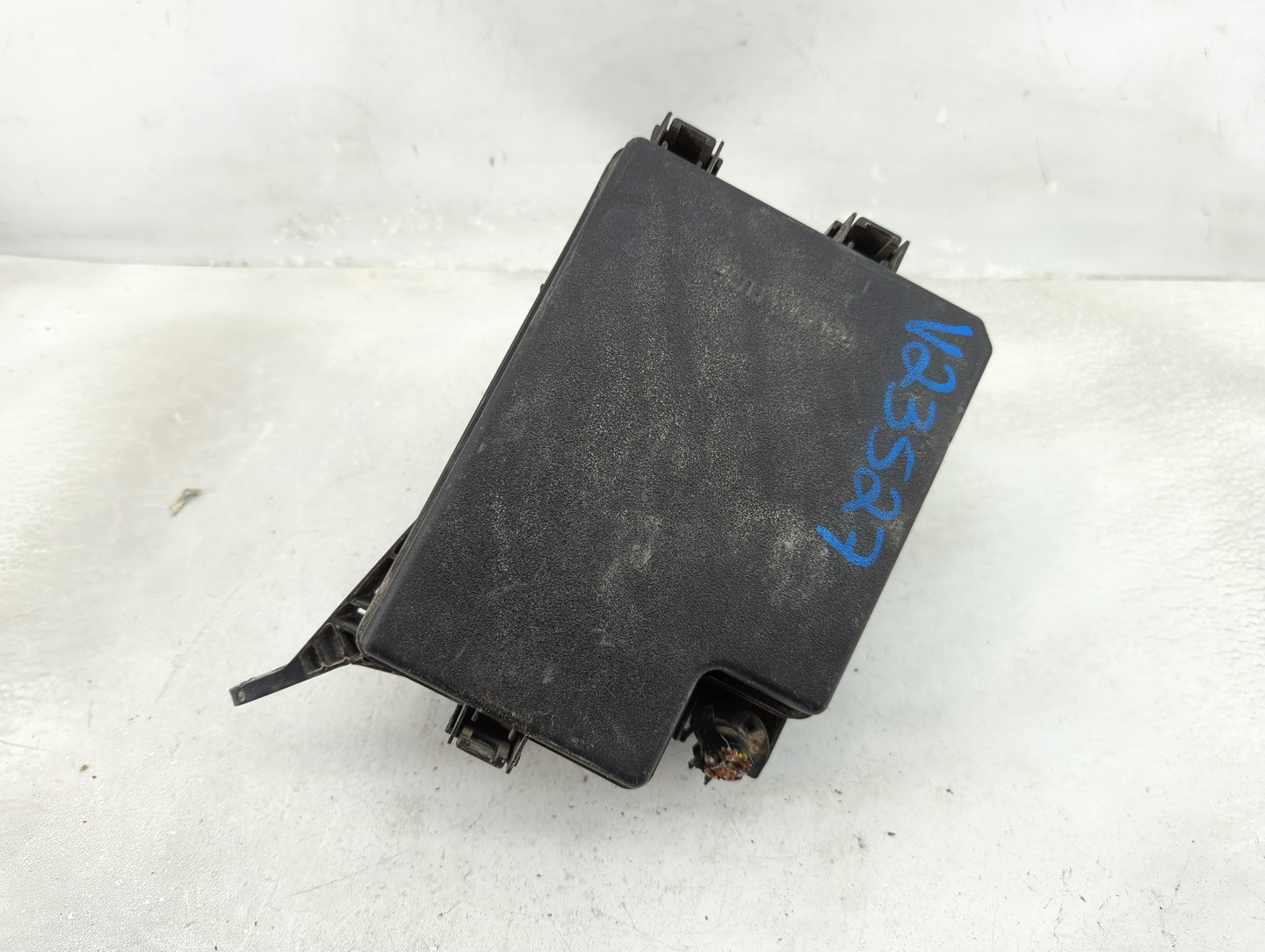 2016-2018 Toyota Rav4 Fusebox Fuse Box Panel Relay Module P/N:82662-42621 Fits Fits 2016 2017 2018 OEM Used Auto Parts - Oem