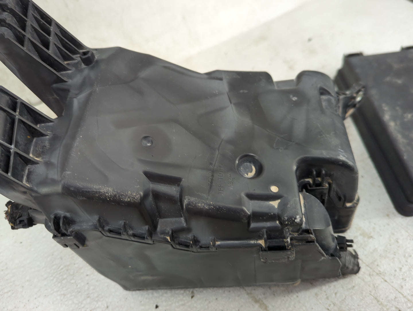2016-2018 Toyota Rav4 Fusebox Fuse Box Panel Relay Module P/N:7171-4808-30 Fits Fits 2016 2017 2018 OEM Used Auto Parts - Oe