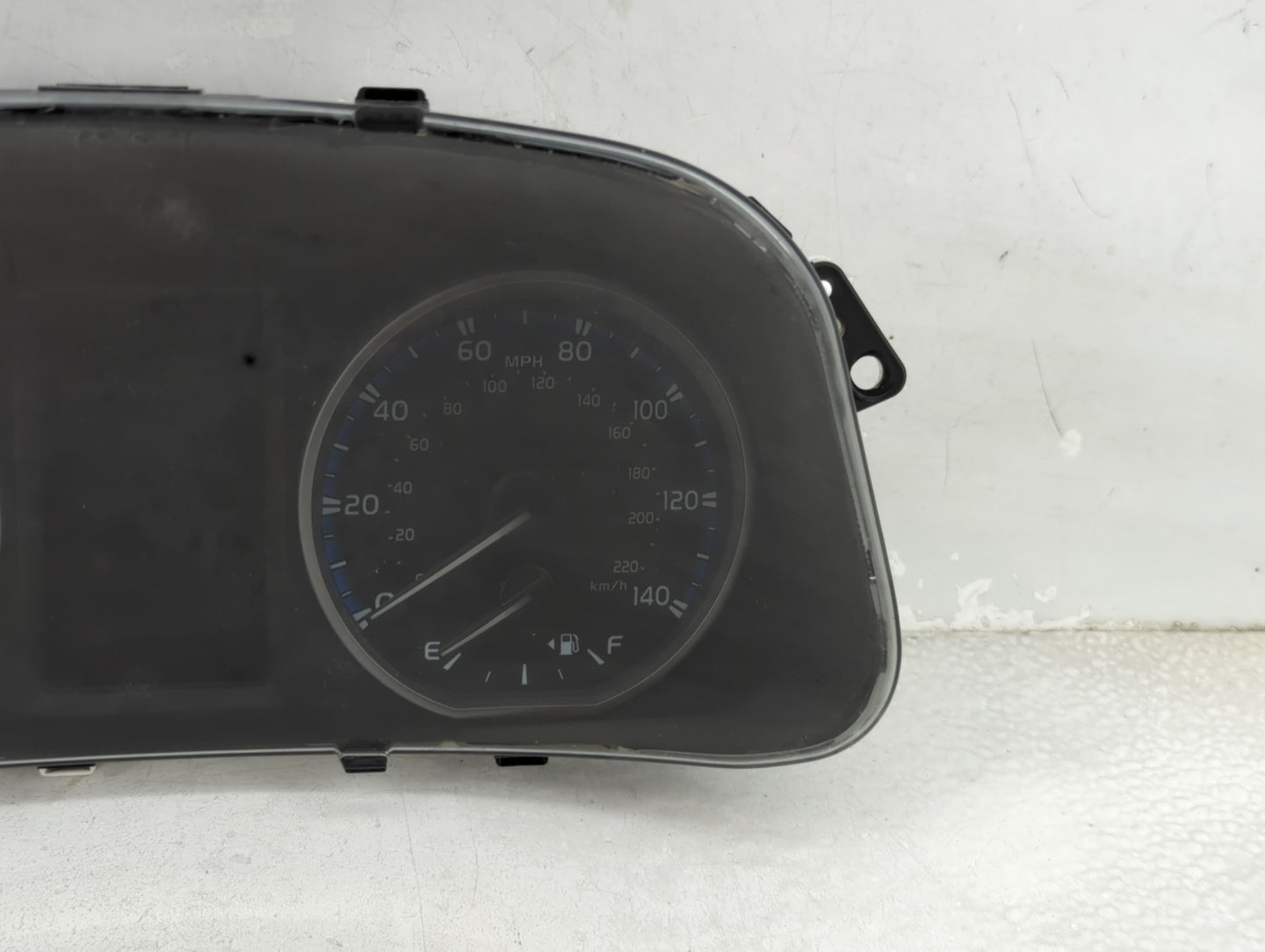 2017-2018 Toyota Rav4 Instrument Cluster Speedometer Gauges P/N:83800-42U90 Fits Fits 2017 2018 OEM Used Auto Parts - Oemuse
