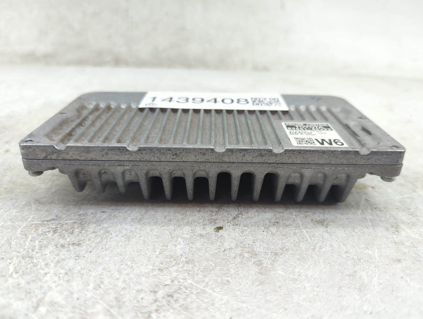 2016-2018 Toyota Rav4 PCM Engine Control Computer ECU ECM PCU OEM P/N:89661-42V93 276200-9700 Fits Fits 2016 2017 2018 OEM U