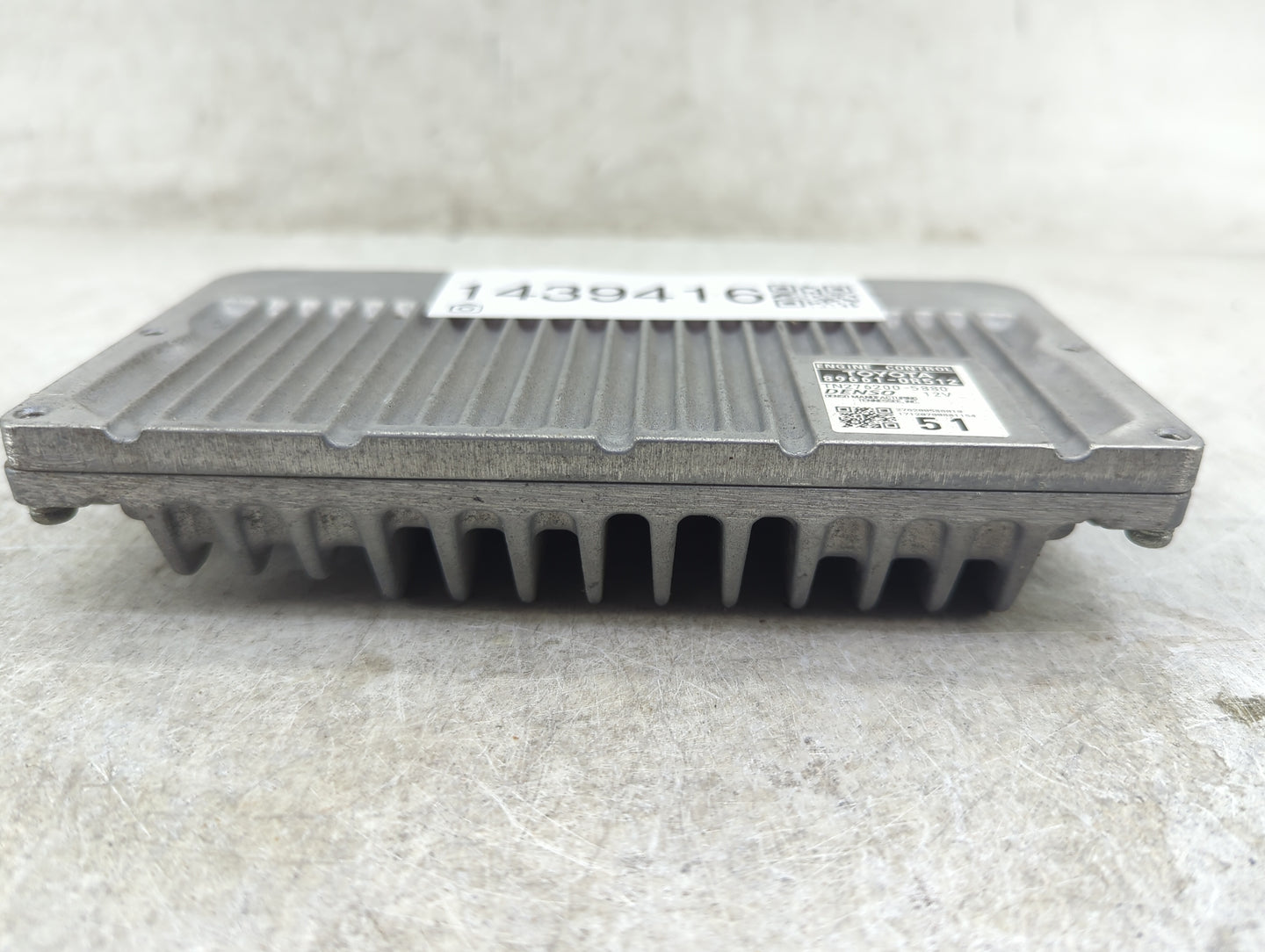2016-2018 Toyota Rav4 PCM Engine Control Computer ECU ECM PCU OEM P/N:89661-0R512 TN276200-5880 Fits Fits 2016 2017 2018 OEM
