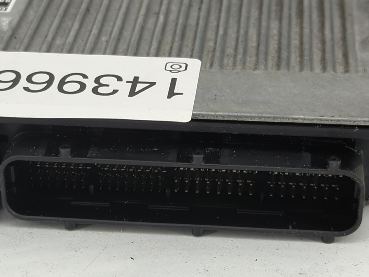 2016-2018 Toyota Rav4 PCM Engine Control Computer ECU ECM PCU OEM P/N:89661-42V92 276200-5870 Fits Fits 2016 2017 2018 OEM U