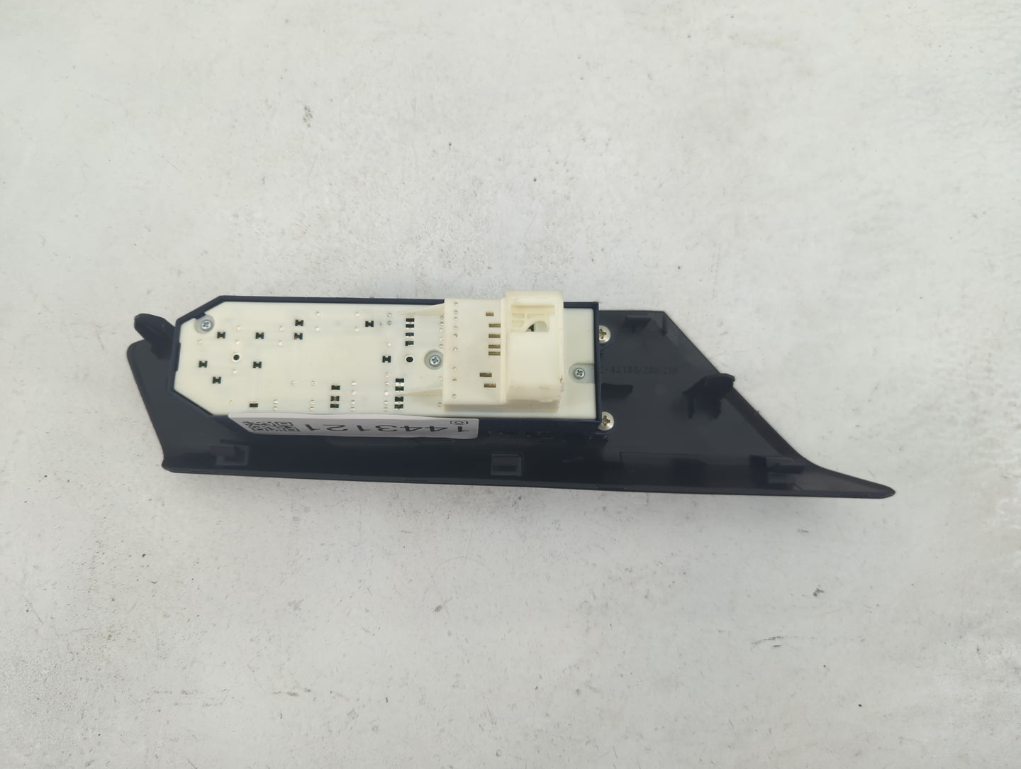 2013-2018 Toyota Rav4 Master Power Window Switch Replacement Driver Side Left P/N:74232-42180 74232-42200 Fits OEM Used Auto