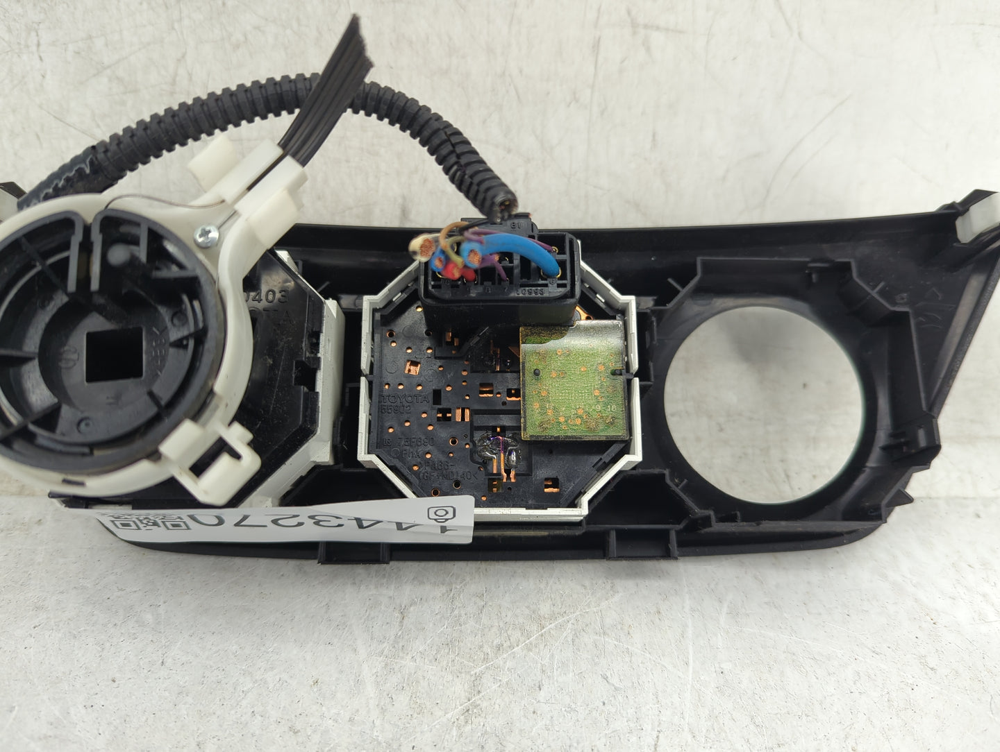 2013-2018 Toyota Rav4 Climate Control Module Temperature AC/Heater Replacement Fits Fits 2013 2014 2015 2016 2017 2018 2019 
