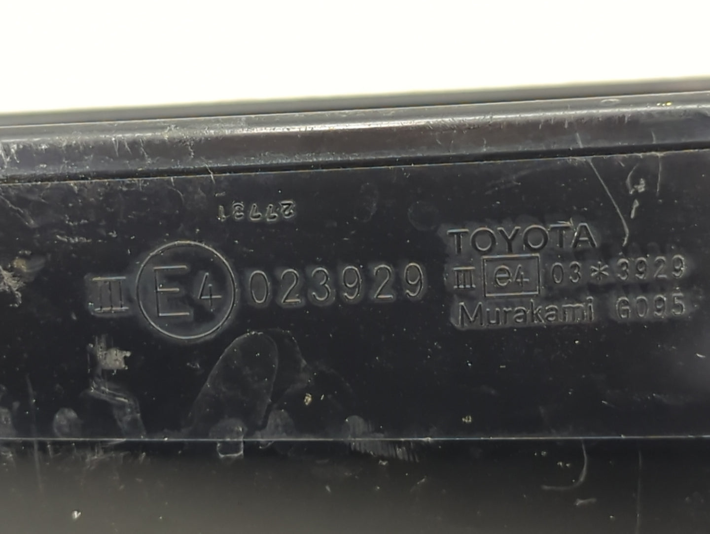 2015-2018 Toyota Rav4 Driver Side View Mirror - Left Door Mirror OEM Used - Oemusedautoparts1.com