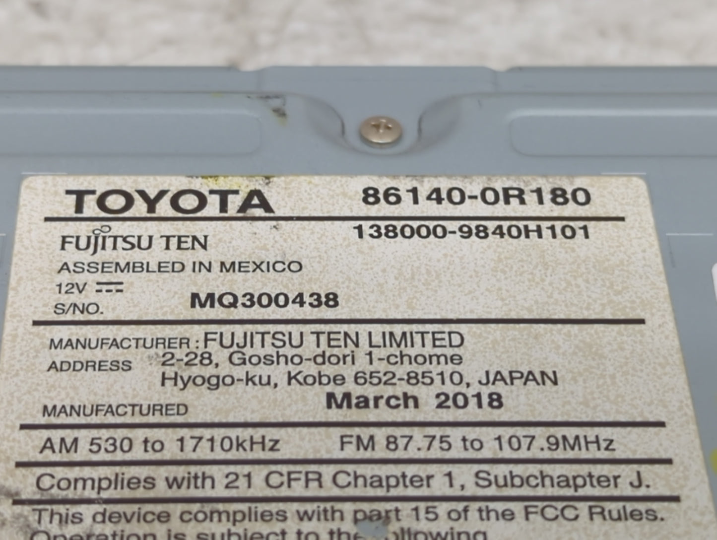 2016-2018 Toyota Rav4 Radio AM FM Cd Player Receiver Replacement P/N:86140-0R180 138000-9840H101 Fits Fits 2016 2017 2018 OE