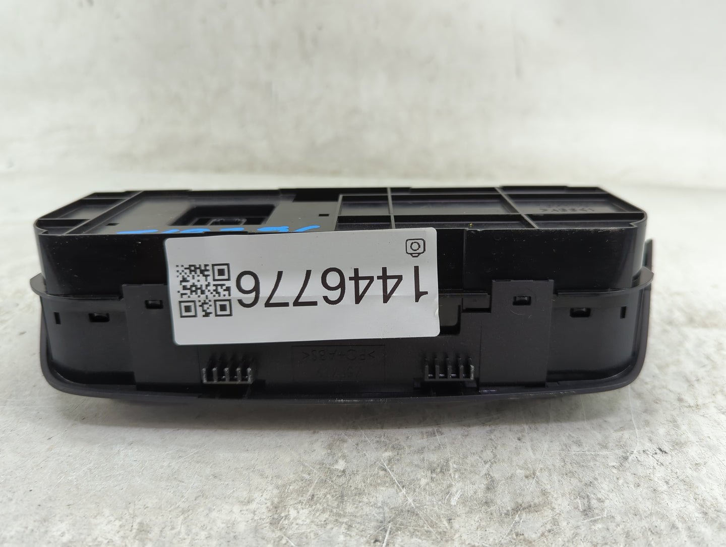 2016-2018 Toyota Rav4 Climate Control Module Temperature AC/Heater Replacement P/N:55900-0R110 967-1W81 Fits Fits 2016 2017 
