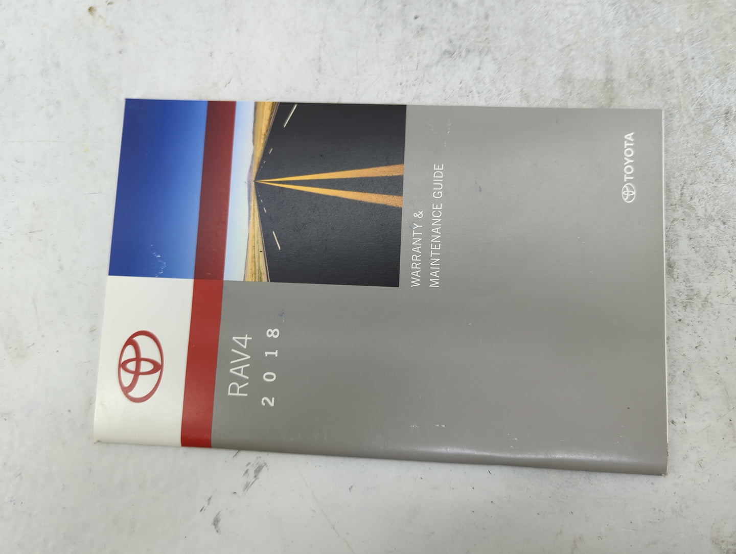 2018 Toyota Rav4 Owners Manual Book Guide P/N:OM0R014U 01999-0R014 OEM Used Auto Parts - Oemusedautoparts1.com