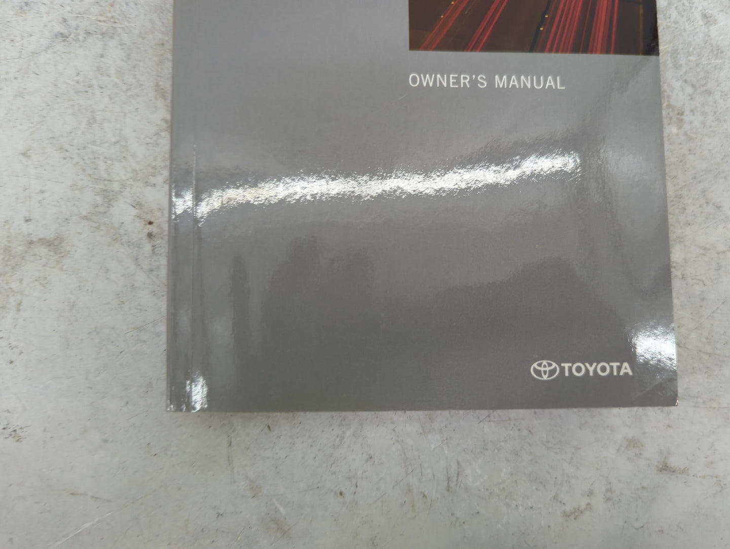 2018 Toyota Rav4 Owners Manual Book Guide P/N:01999-0R012 OM0R012U OEM Used Auto Parts - Oemusedautoparts1.com