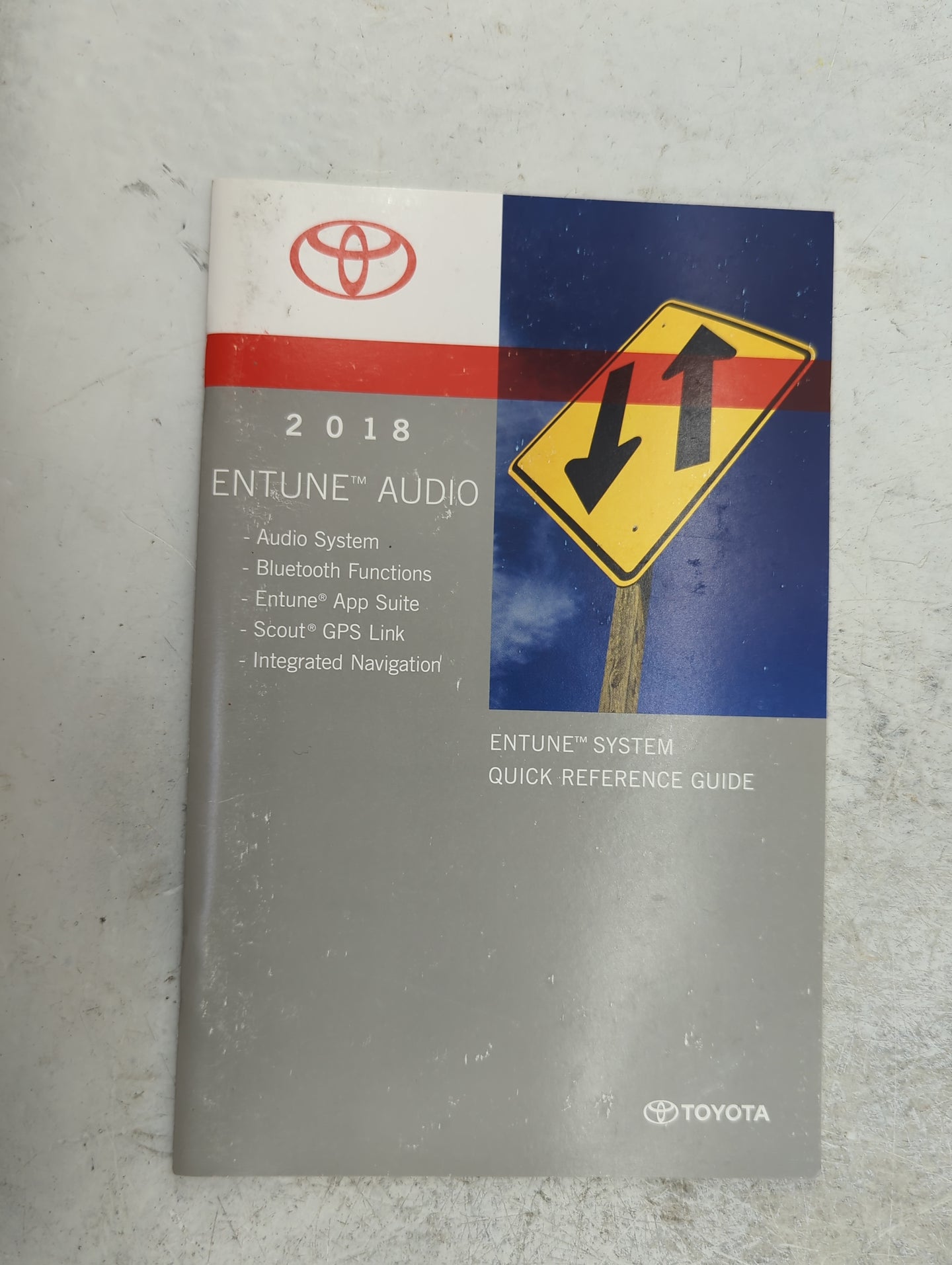 2018 Toyota Rav4 Owners Manual Book Guide P/N:OM42B92U 01999-42B92 OEM Used Auto Parts - Oemusedautoparts1.com