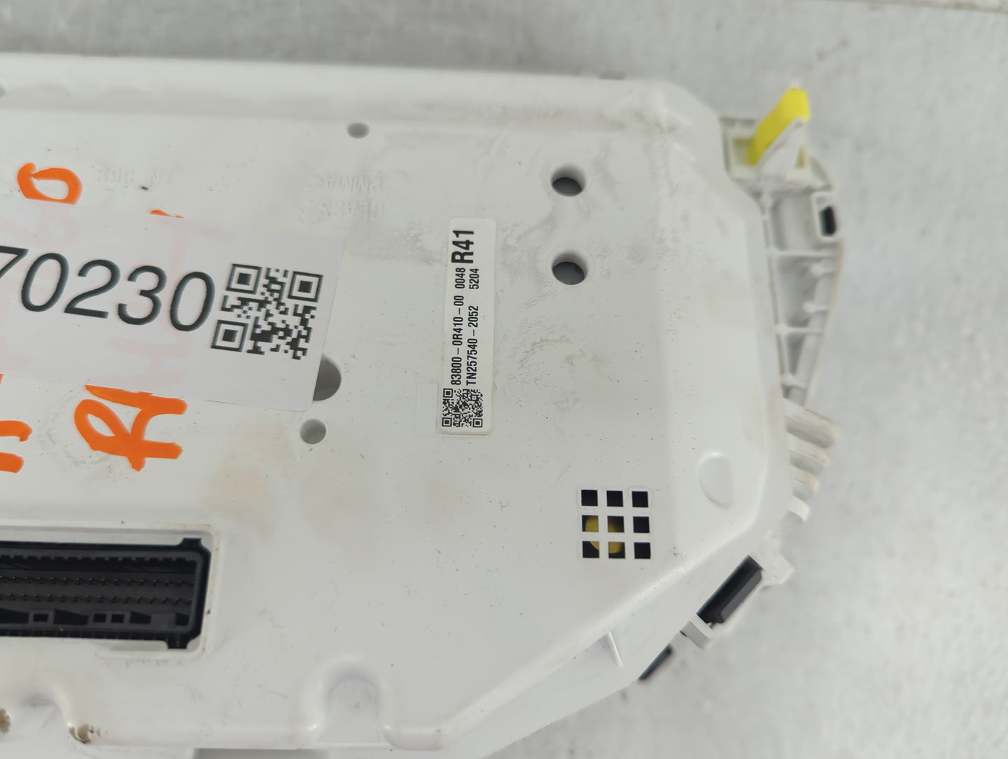2017-2018 Toyota Rav4 Instrument Cluster Speedometer Gauges P/N:83800-0R410-00 TN257540-2052 Miles:81K Fits Fits 2017 2018 O