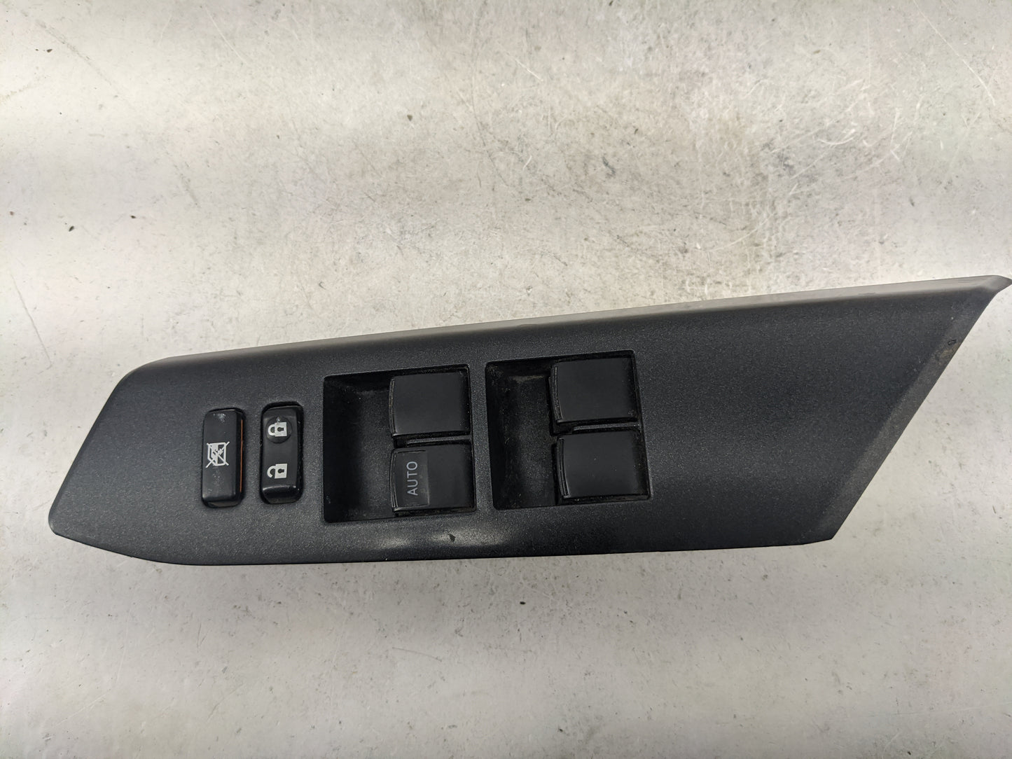 2013-2018 Toyota Rav4 Master Power Window Switch Replacement Driver Side Left P/N:74232-42180 74232-42200 Fits OEM Used Auto