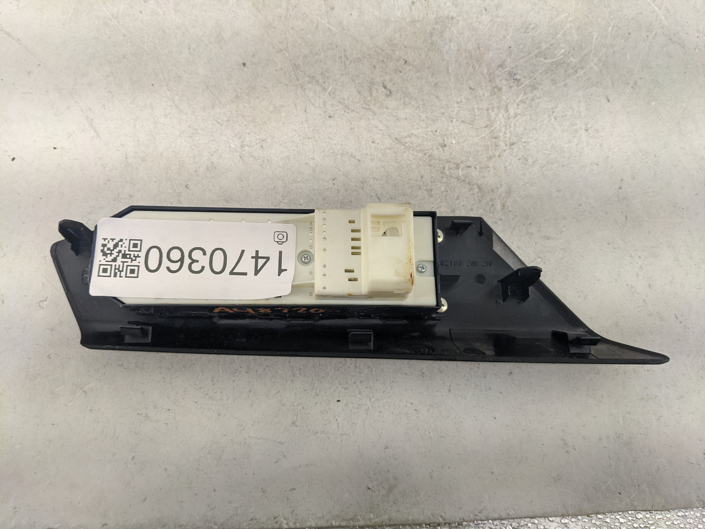 2013-2018 Toyota Rav4 Master Power Window Switch Replacement Driver Side Left P/N:74232-42180 74232-42200 Fits OEM Used Auto