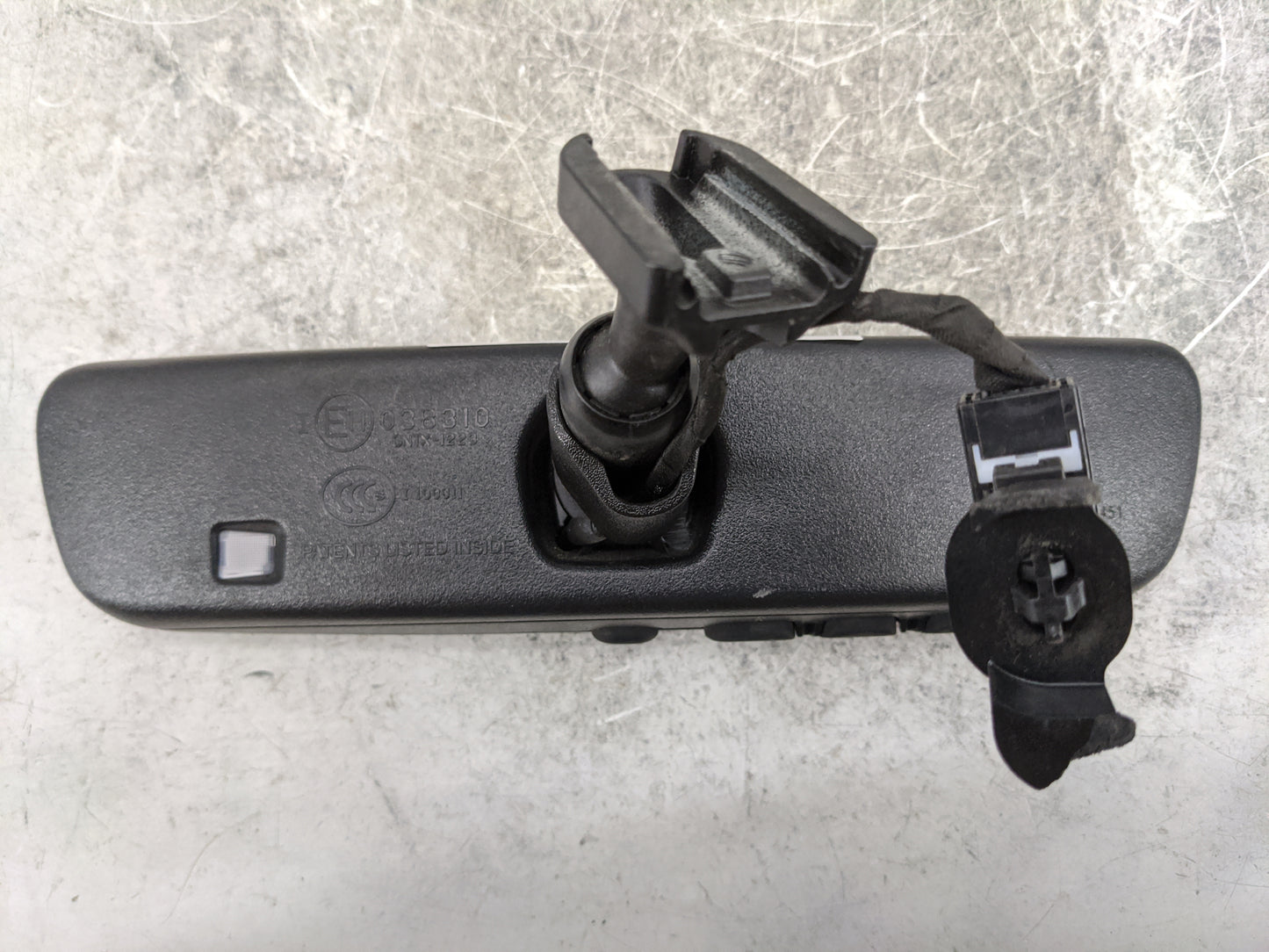 2016-2018 Toyota Rav4 Interior Rear View Mirror Replacement OEM P/N:038310 GNTX-1223, NZLAECHL5 Fits Fits 2016 2017 2018 OEM