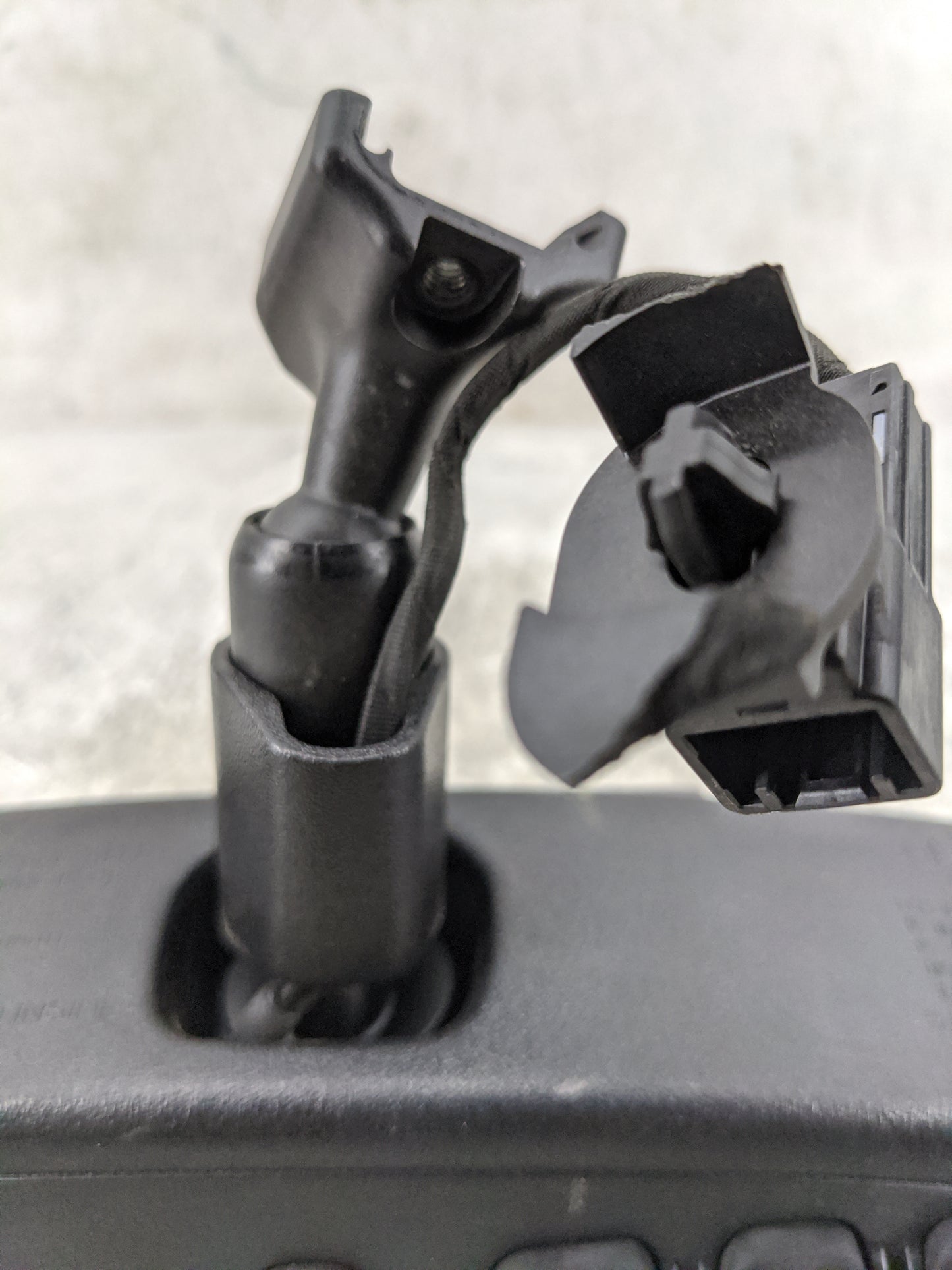 2016-2018 Toyota Rav4 Interior Rear View Mirror Replacement OEM P/N:038310 GNTX-1223, NZLAECHL5 Fits Fits 2016 2017 2018 OEM