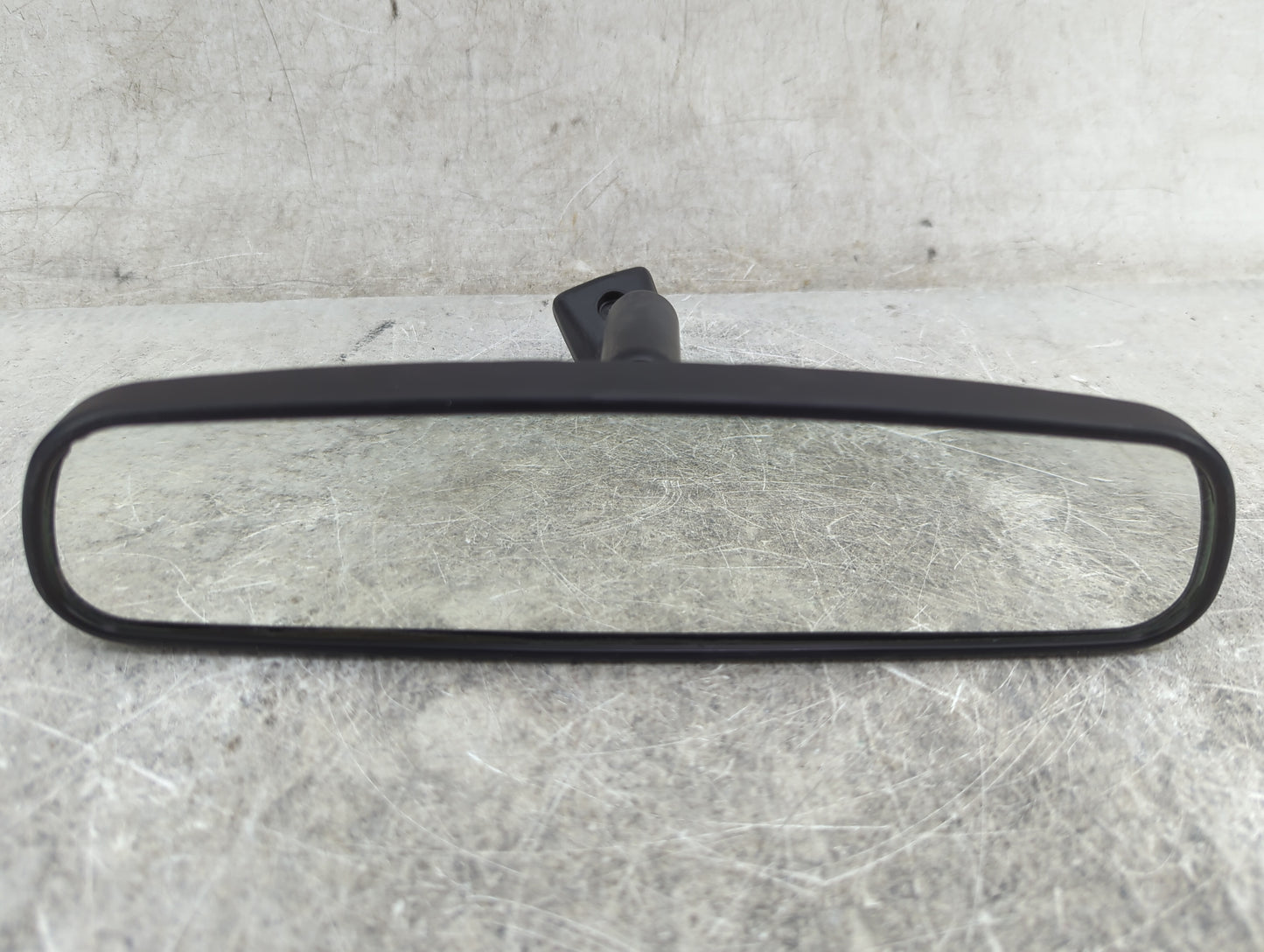 2016-2018 Toyota Rav4 Interior Rear View Mirror Replacement OEM P/N:045617 015617, 025617 Fits Fits 2016 2017 2018 OEM Used 