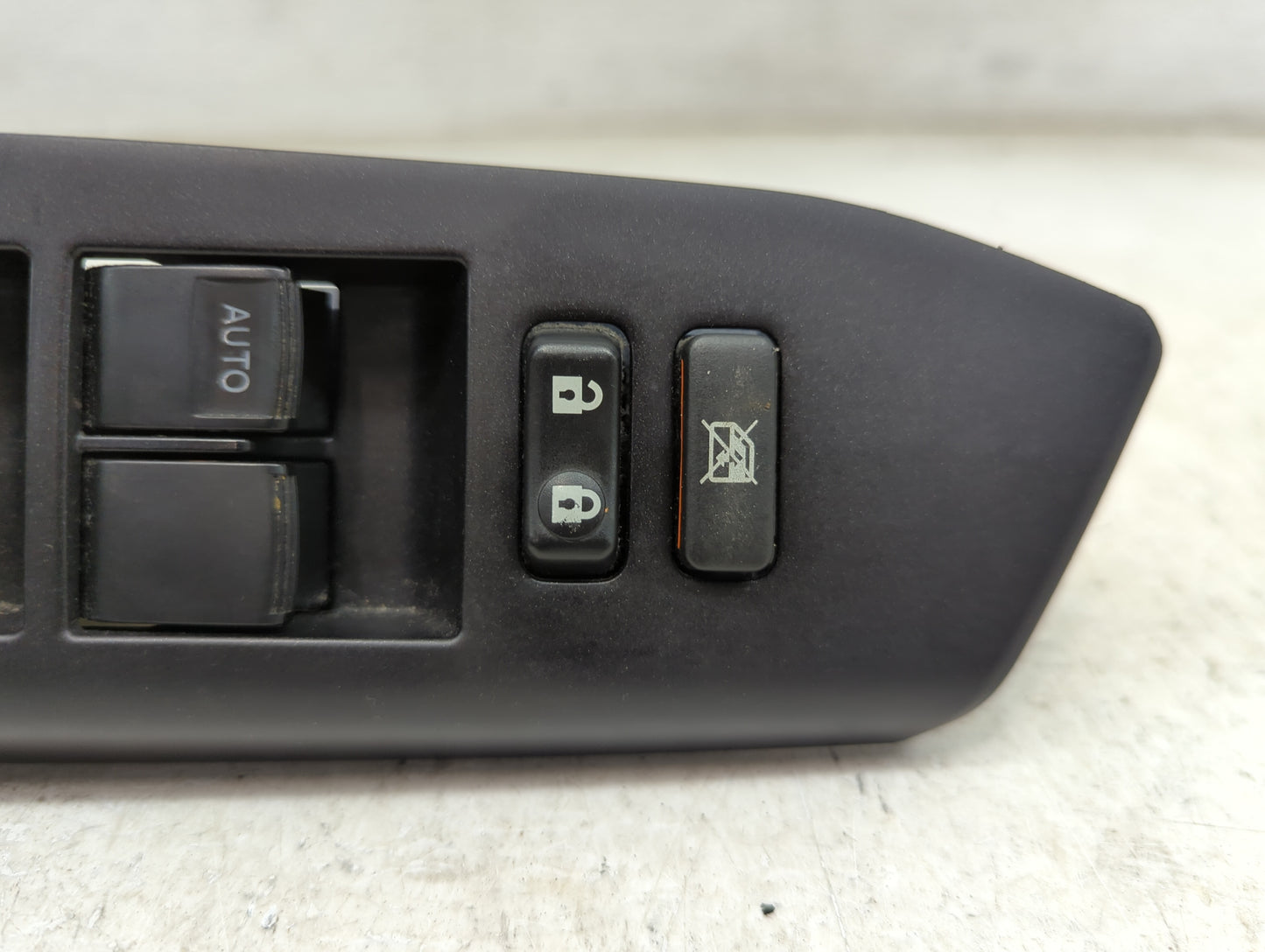 2013-2018 Toyota Rav4 Master Power Window Switch Replacement Driver Side Left P/N:74232-0R050/60/70 76105 Fits OEM Used Auto
