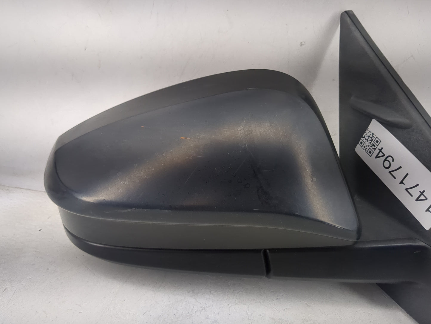 2018 Toyota Rav4 Passenger Side View Mirror - Right Door Mirror OEM Used - Oemusedautoparts1.com