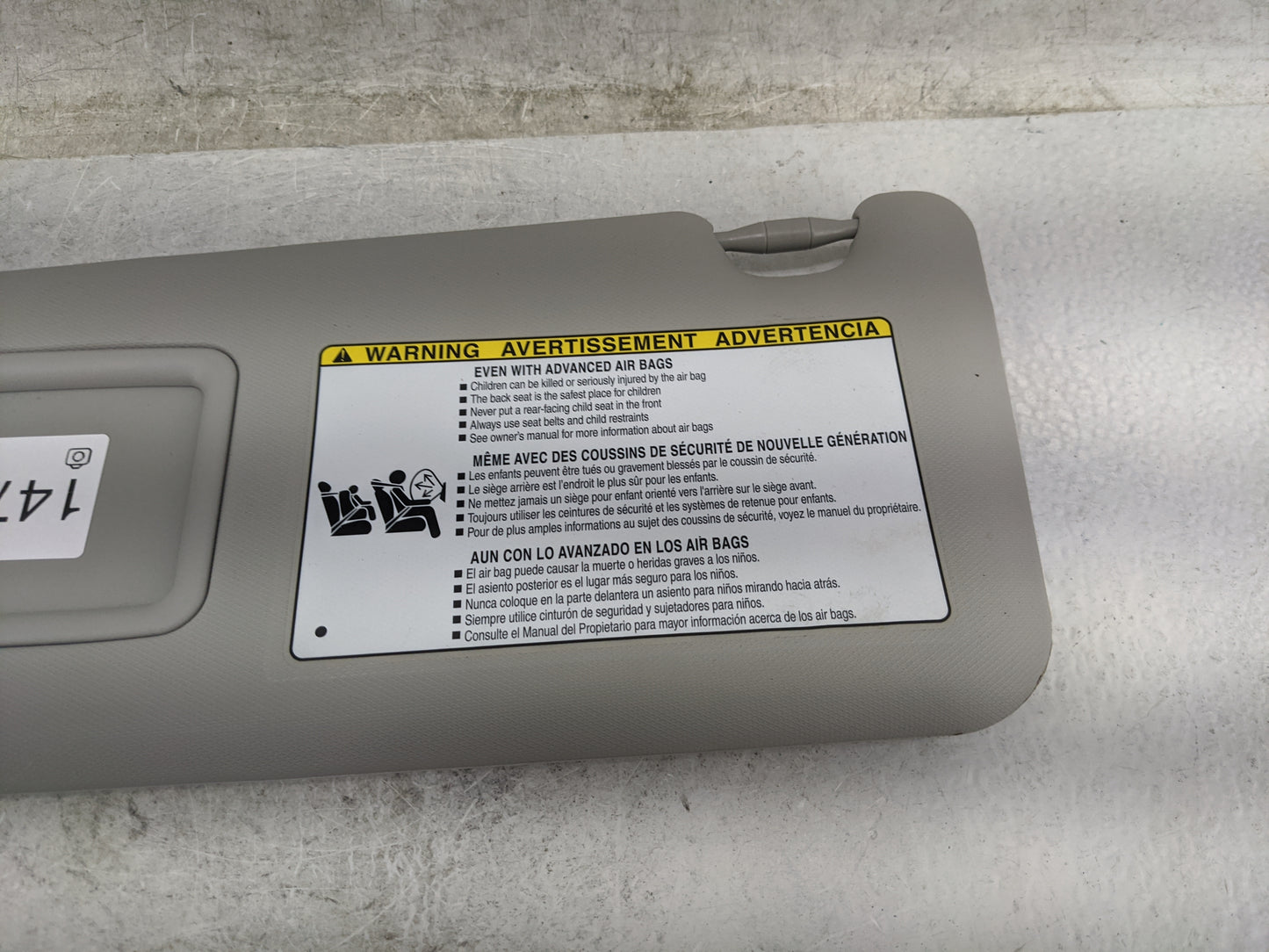 2013-2018 Toyota Rav4 Sun Visor Shade Replacement Driver Left Mirror Fits Fits 2013 2014 2015 2016 2017 2018 OEM Used Auto P