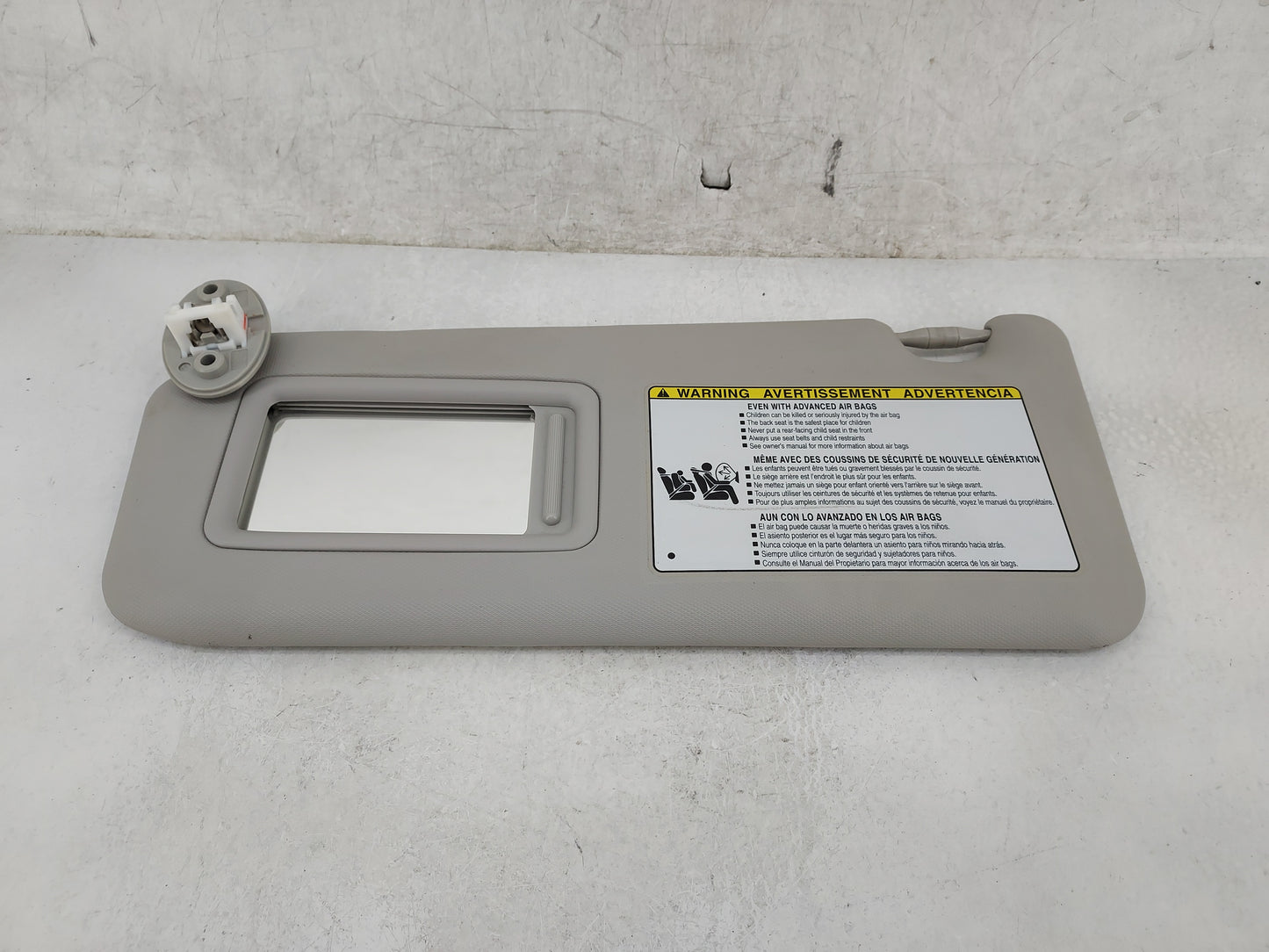 2013-2018 Toyota Rav4 Sun Visor Shade Replacement Driver Left Mirror Fits Fits 2013 2014 2015 2016 2017 2018 OEM Used Auto P