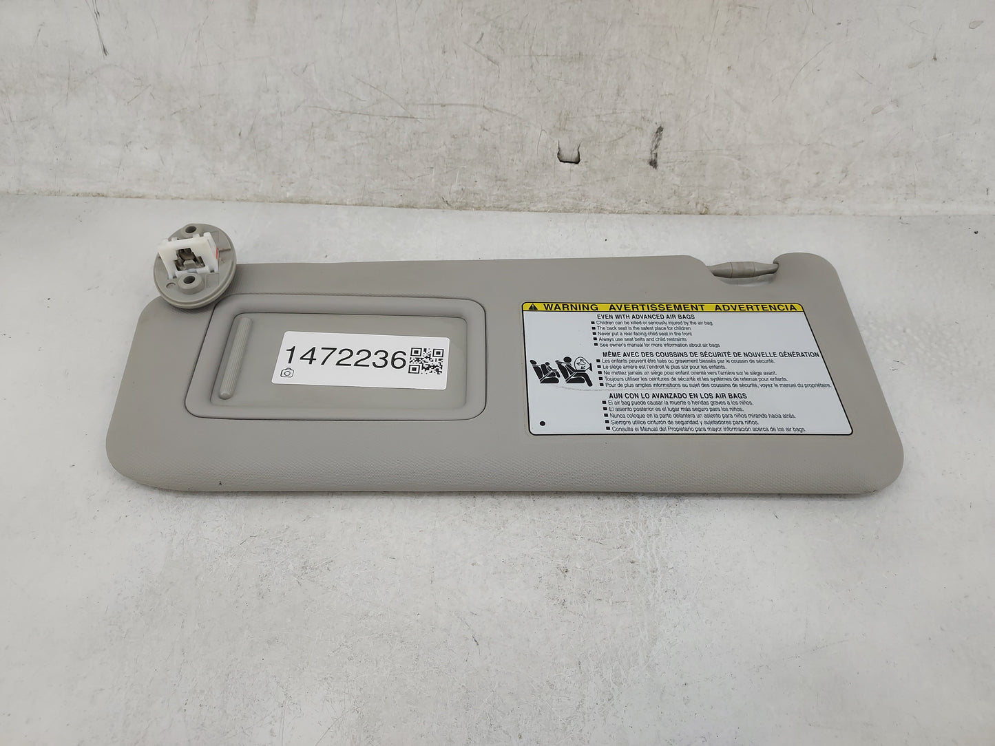 2013-2018 Toyota Rav4 Sun Visor Shade Replacement Driver Left Mirror Fits Fits 2013 2014 2015 2016 2017 2018 OEM Used Auto P