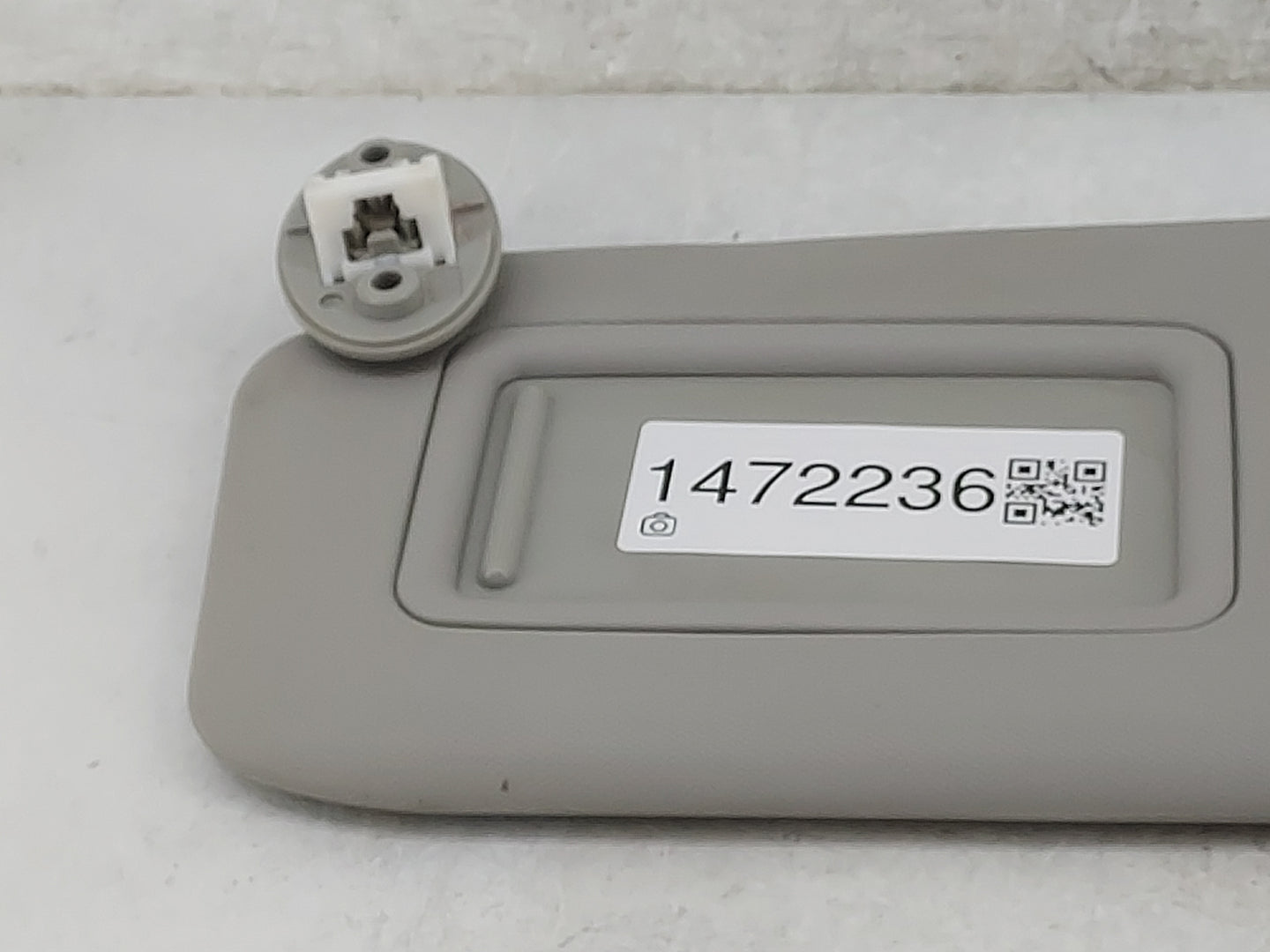 2013-2018 Toyota Rav4 Sun Visor Shade Replacement Driver Left Mirror Fits Fits 2013 2014 2015 2016 2017 2018 OEM Used Auto P