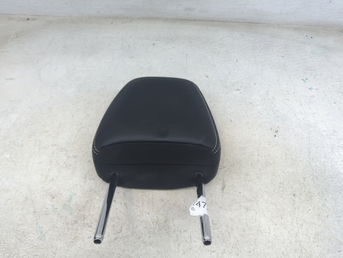 2018 Toyota Rav4 Headrest Head Rest Front Driver Passenger Seat Fits OEM Used Auto Parts - Oemusedautoparts1.com