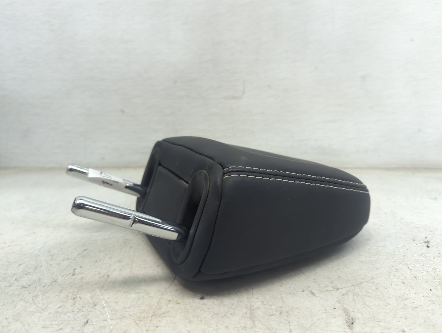 2018 Toyota Rav4 Headrest Head Rest Rear Seat Fits OEM Used Auto Parts - Oemusedautoparts1.com