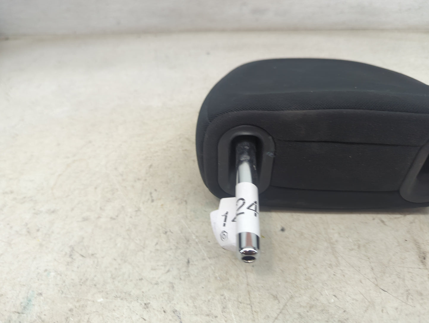 2018 Toyota Rav4 Headrest Head Rest Rear Seat Fits OEM Used Auto Parts - Oemusedautoparts1.com