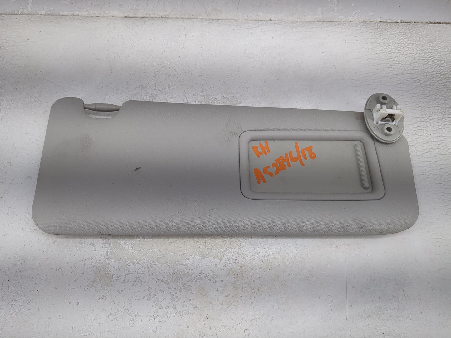 2013-2018 Toyota Rav4 Sun Visor Shade Replacement Passenger Right Mirror Fits Fits 2013 2014 2015 2016 2017 2018 OEM Used Au