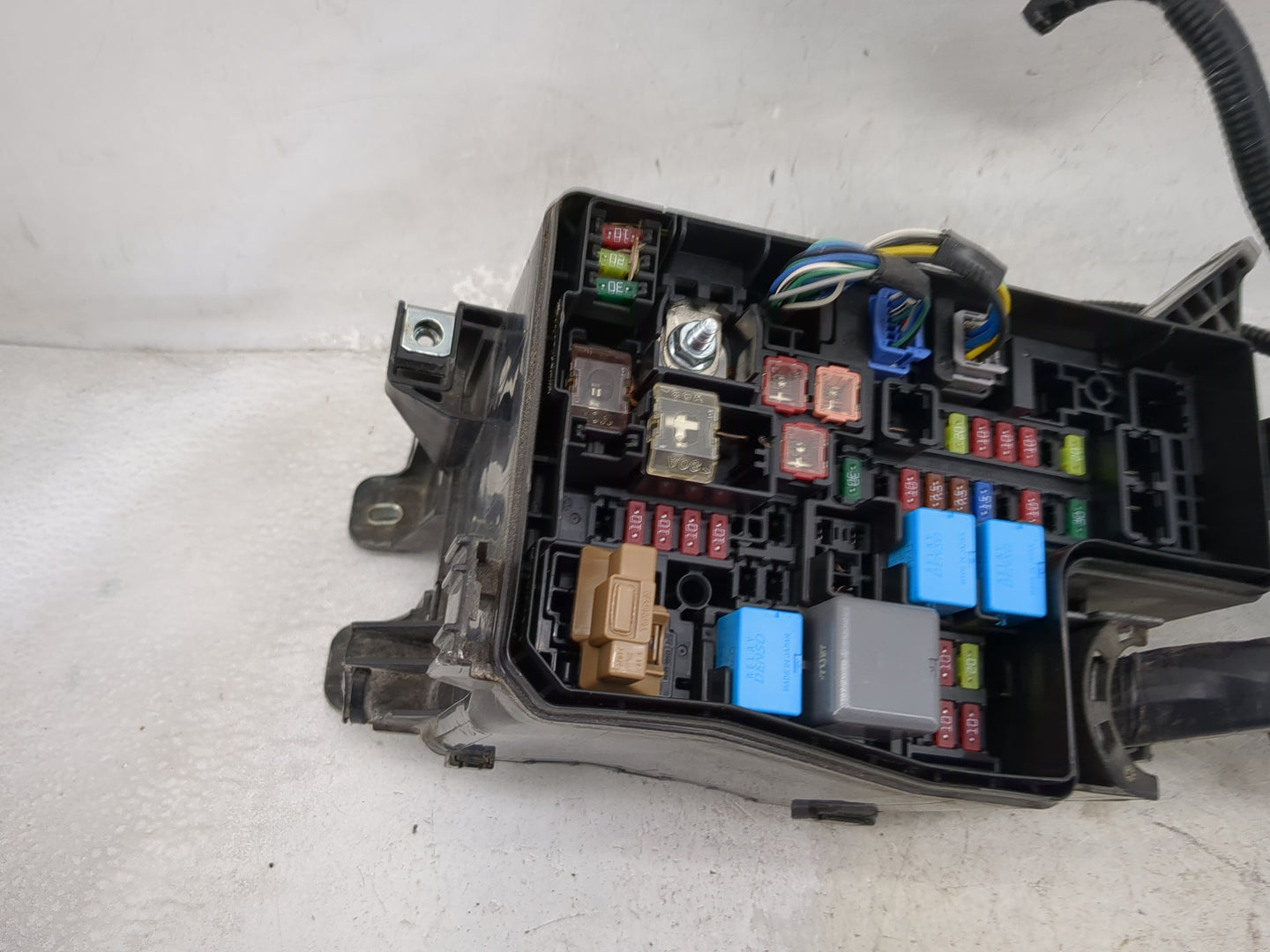 2013-2018 Toyota Rav4 Fusebox Fuse Box Panel Relay Module P/N:82662-42410 Fits Fits 2013 2014 2015 2016 2017 2018 2019 2020 