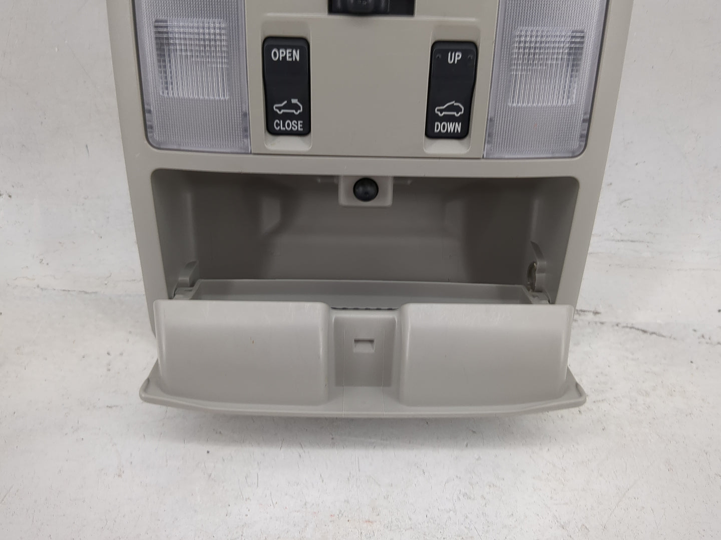 2016-2018 Toyota Rav4 Overhead Roof Console Interior Dome Light Gray - Oemusedautoparts1.com
